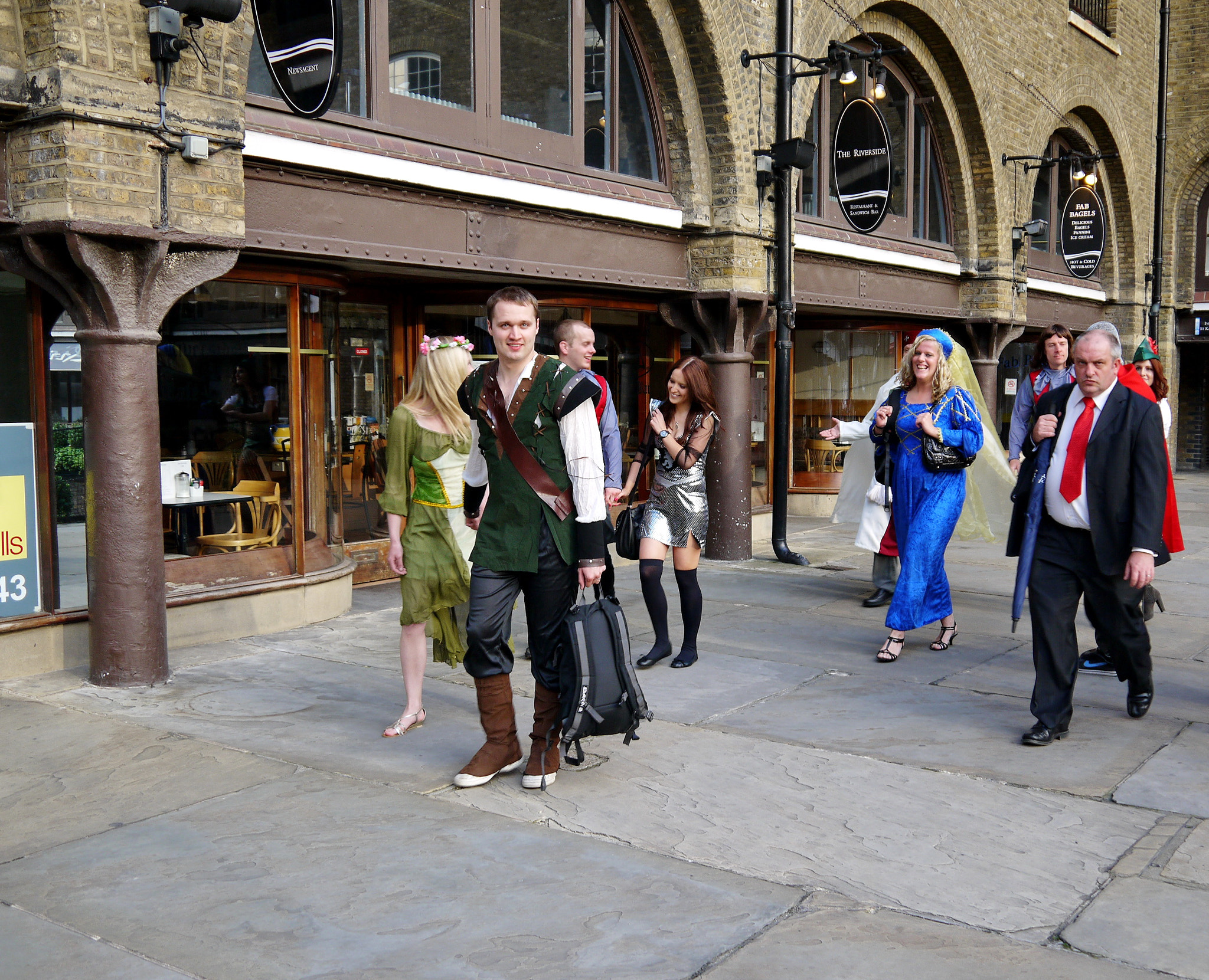 Panasonic Lumix DMC-GF3 + IO 14-42mm F3.5-5.6 sample photo. St katharine s docks, london photography