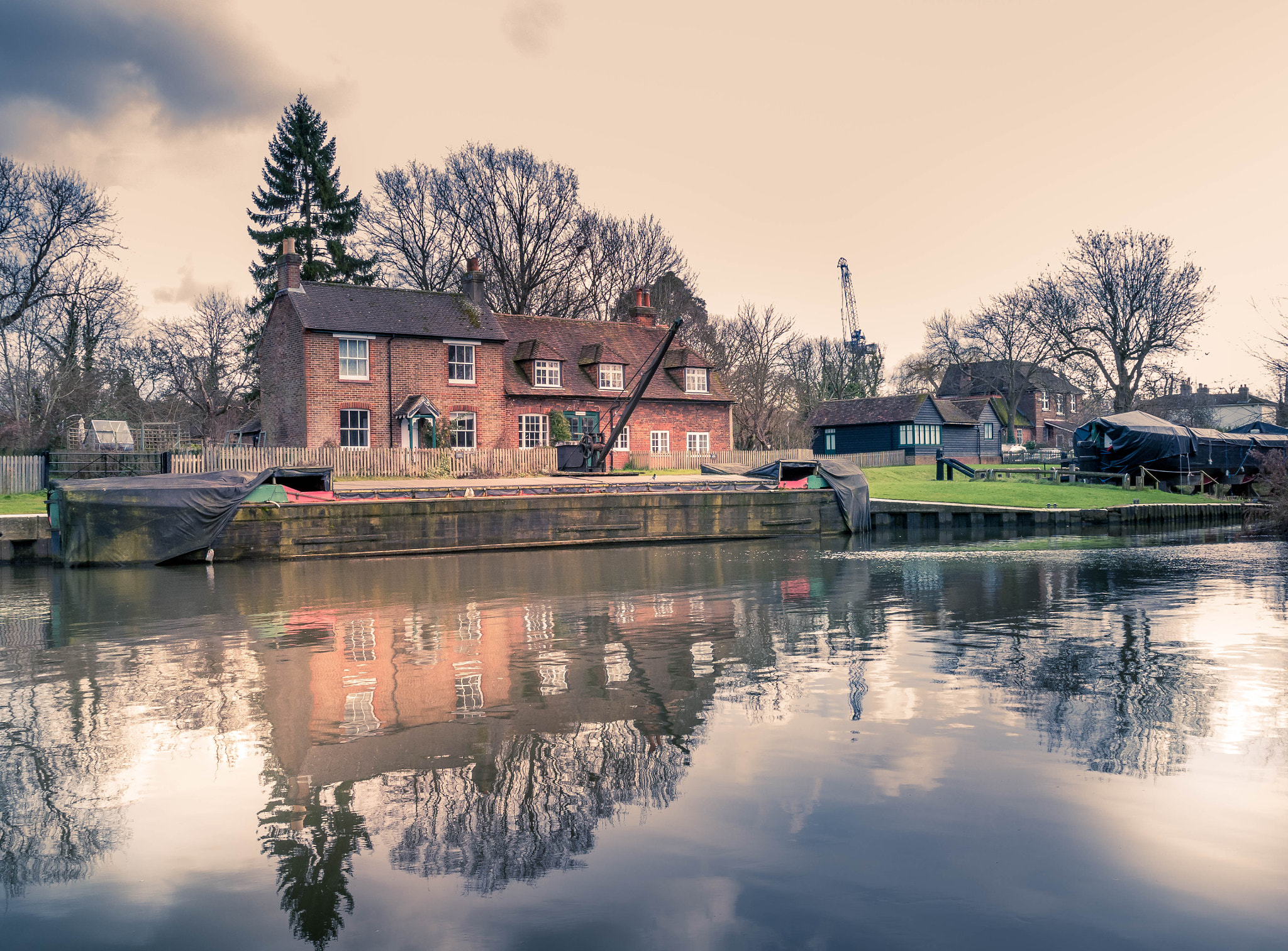 Panasonic Lumix G X Vario 12-35mm F2.8 ASPH Power OIS sample photo. Riverhouse reflections photography