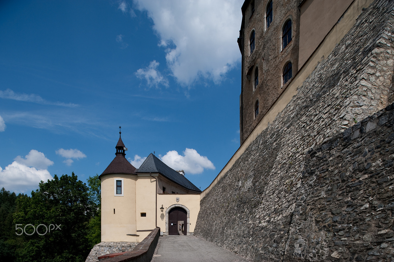 Nikon D700 + Nikon PC-E Nikkor 24mm F3.5D ED Tilt-Shift sample photo. Cesky sternberg photography