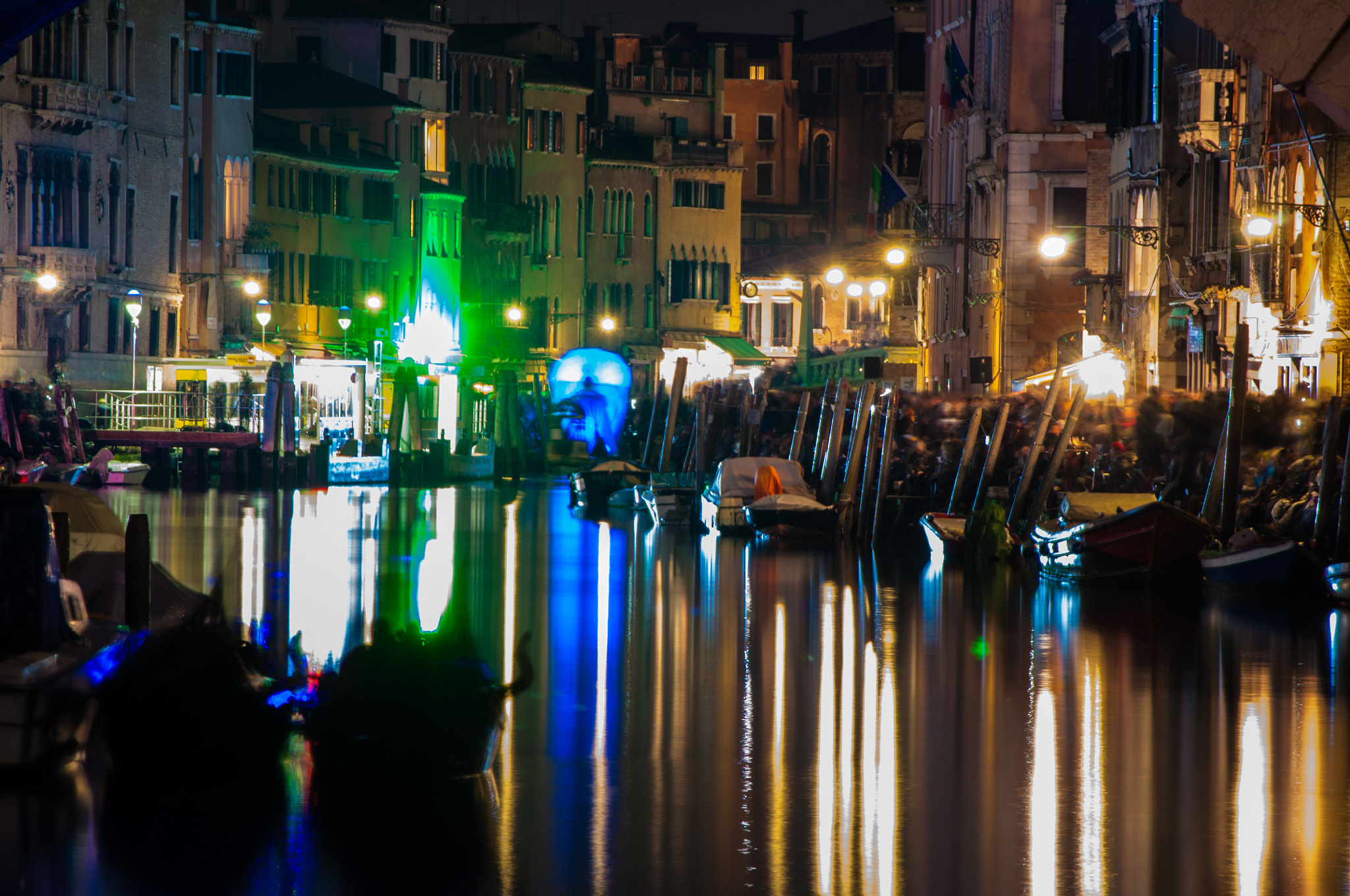 Nikon D300 sample photo. Lost in lights photography
