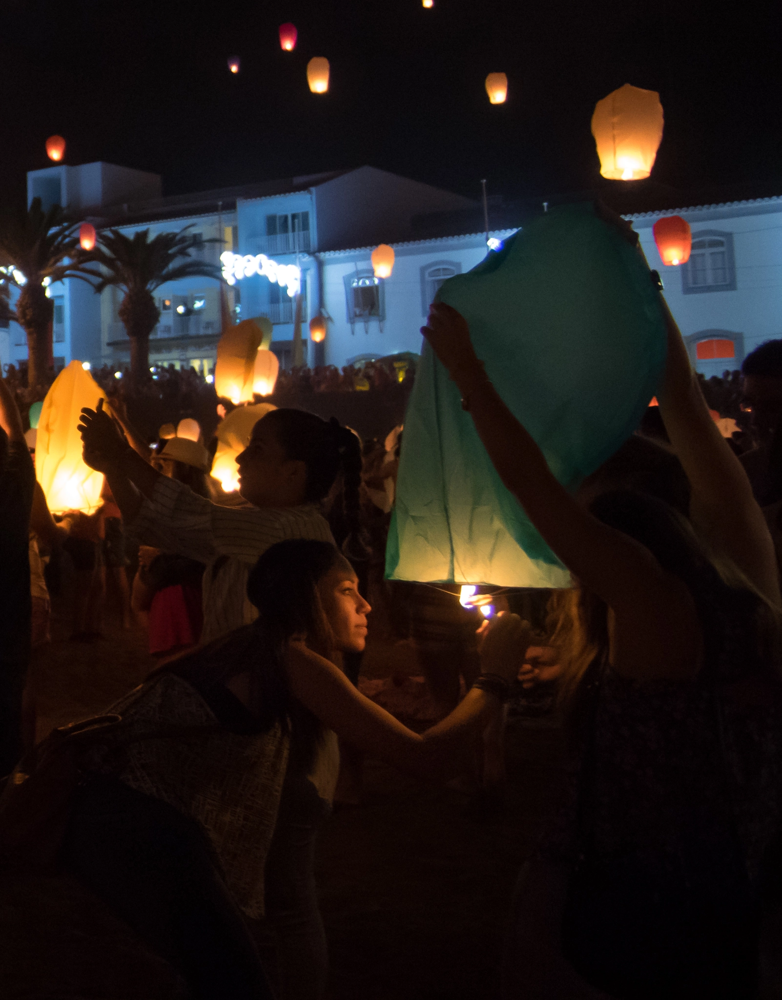 Pentax smc DA* 16-50mm F2.8 ED AL (IF) SDM sample photo. Sky lanterns - praia da vitoria photography