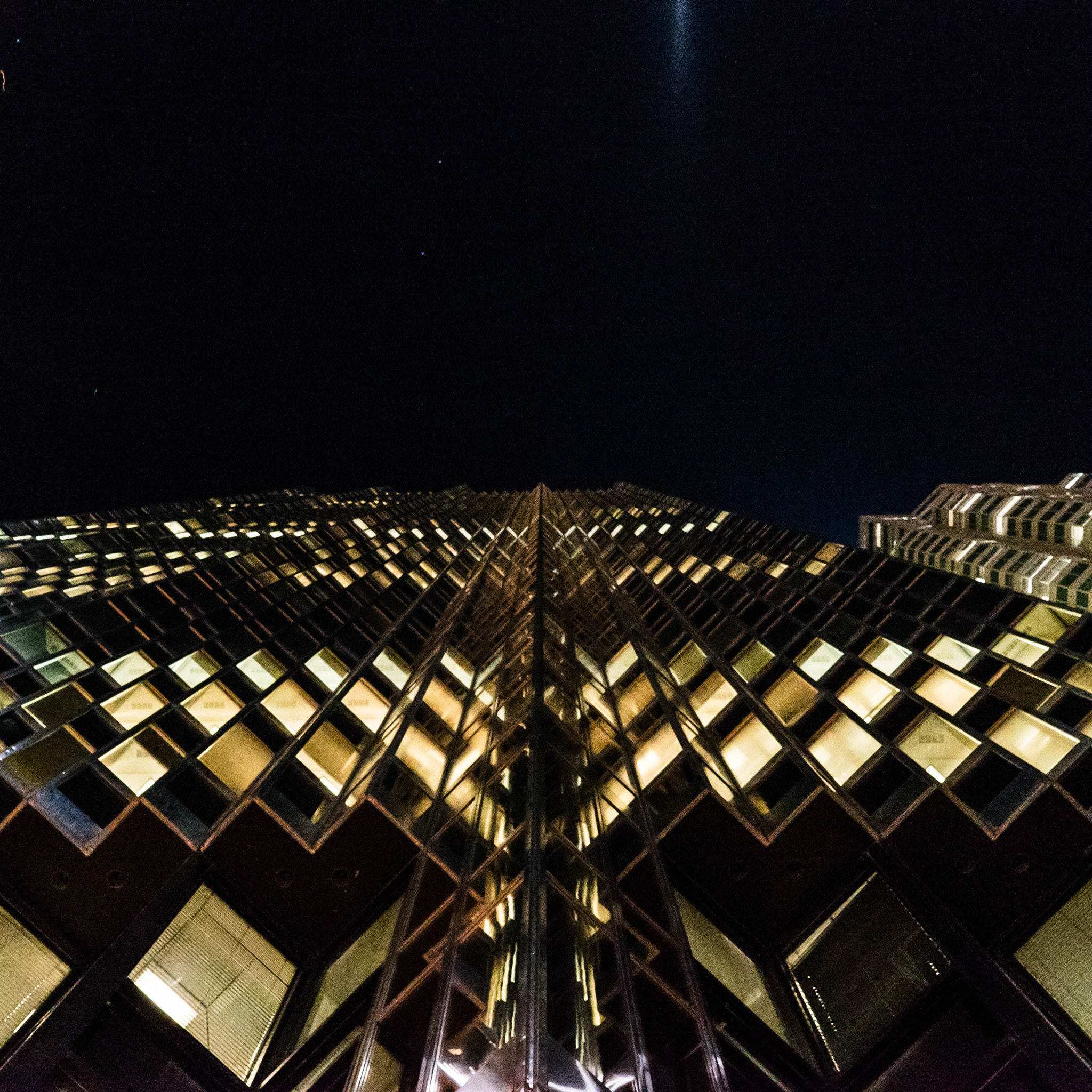 Sony a7S II + Sony Vario Tessar T* FE 24-70mm F4 ZA OSS sample photo. The city is yours. photography