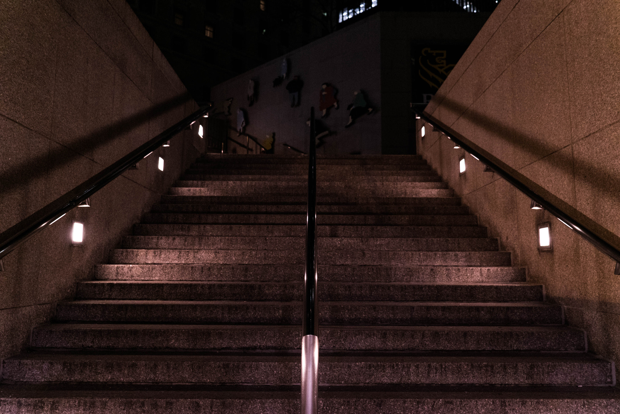 Sony a7S II + Sony Vario Tessar T* FE 24-70mm F4 ZA OSS sample photo. The city is yours. photography
