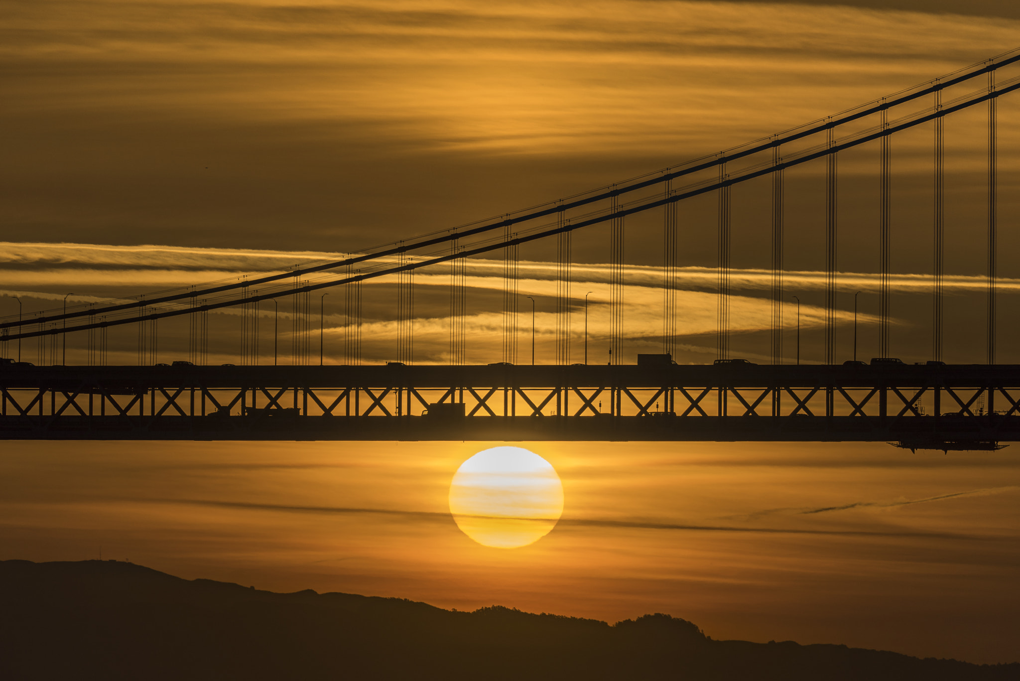 Nikon D810 sample photo. Calm sunrise, busy bridge photography
