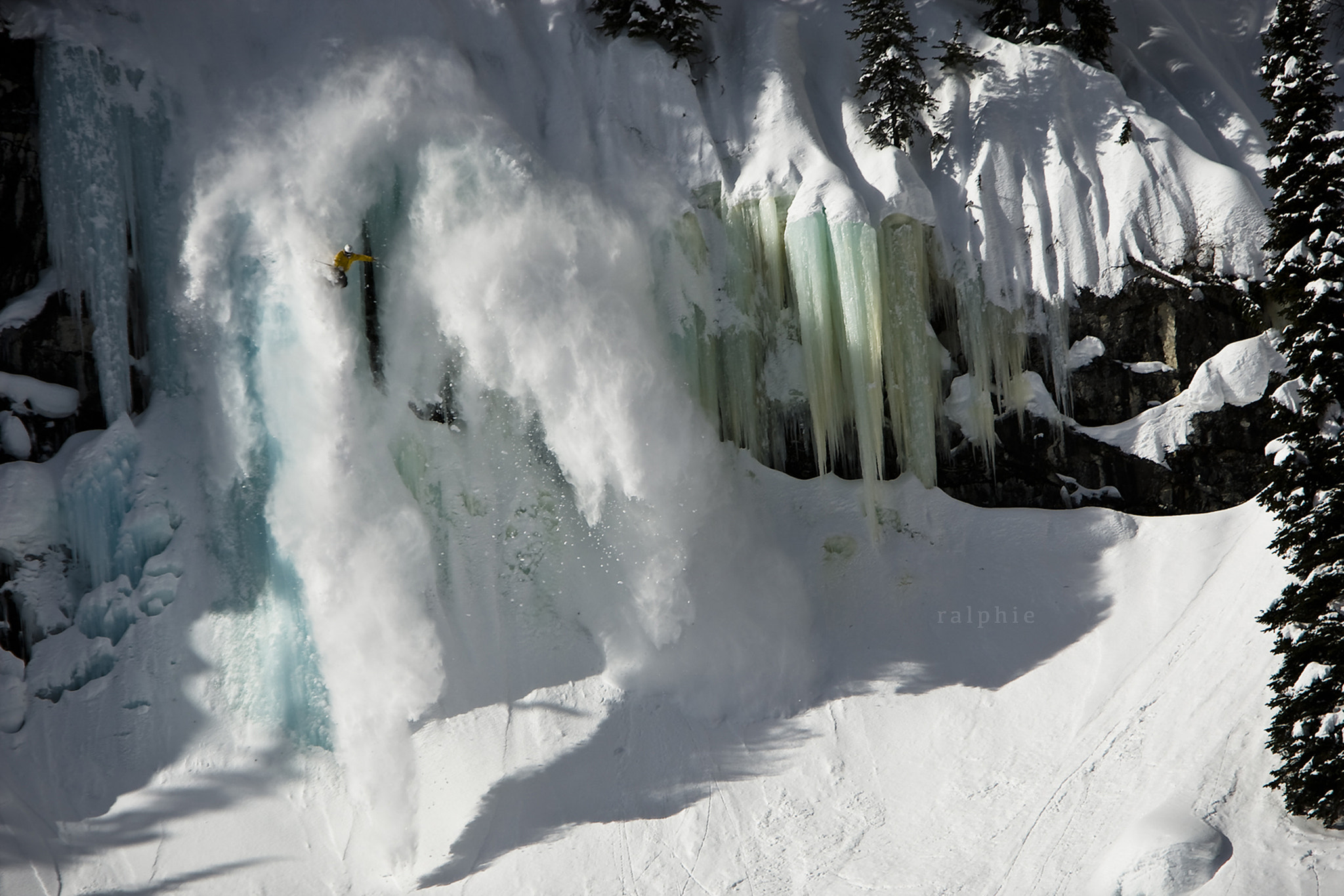Canon EOS-1D Mark III sample photo. Skiing the falls photography