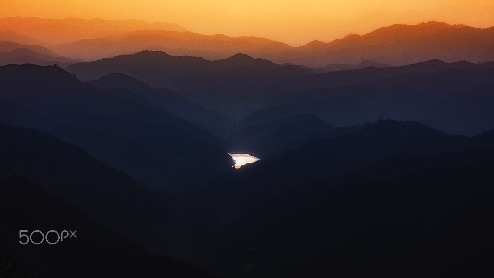 Canon EOS 5DS R sample photo. 群山环抱 photography