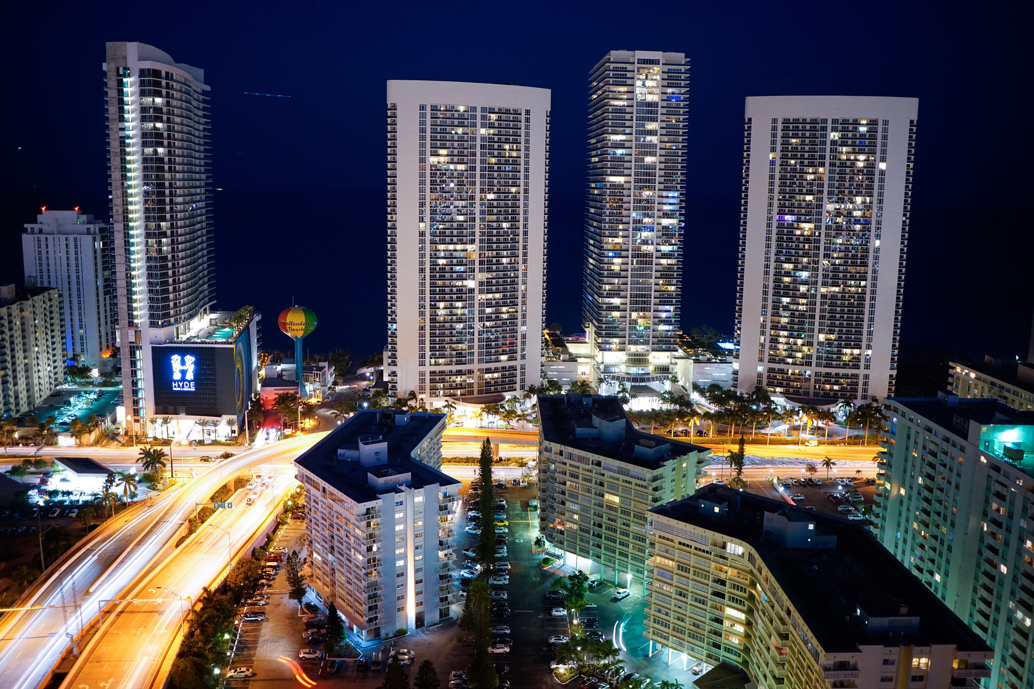 Sony E 20mm F2.8 sample photo. Beach club view photography