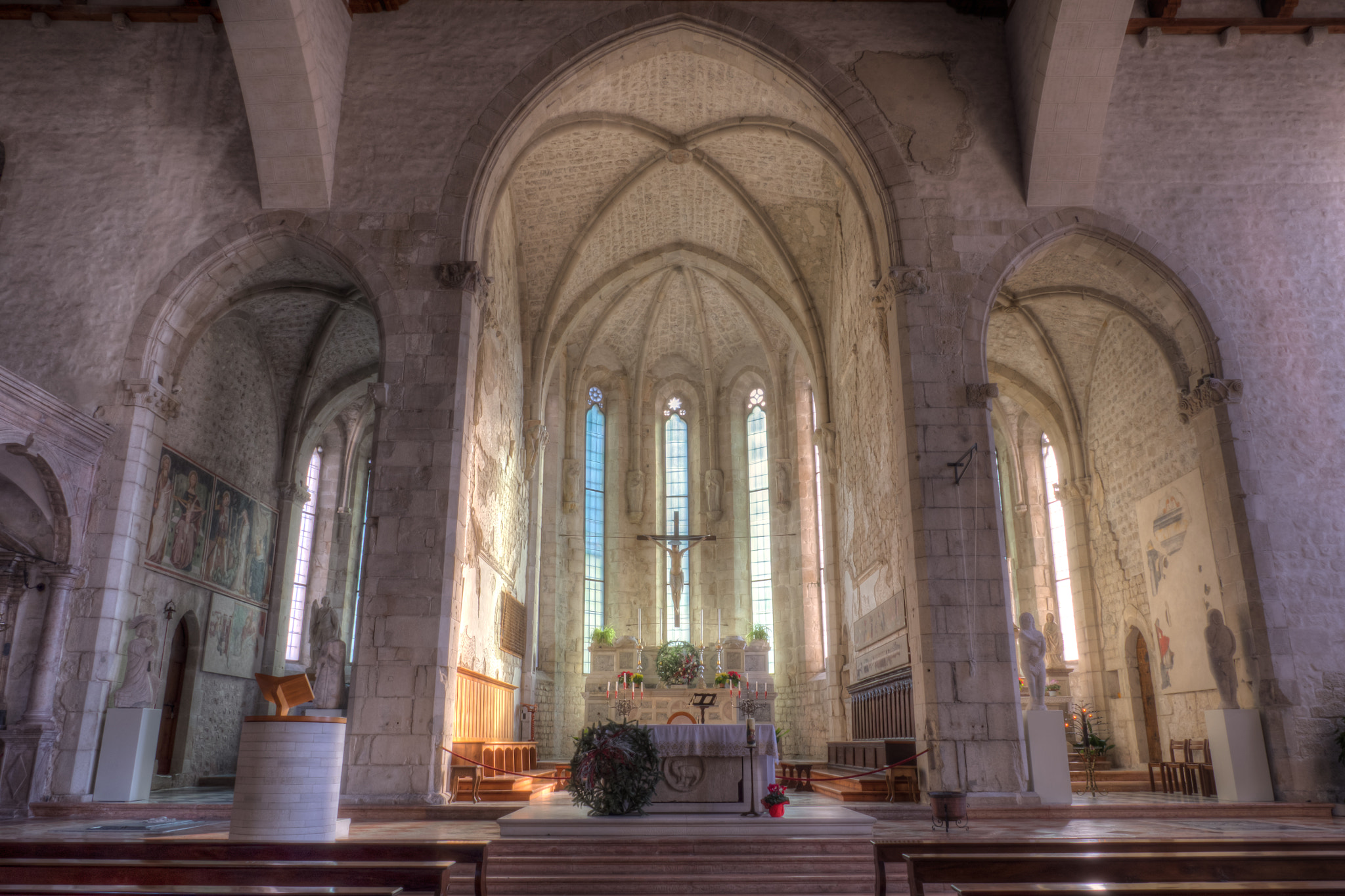 Panasonic Lumix G X Vario 12-35mm F2.8 ASPH Power OIS sample photo. The cathedral of venzone photography
