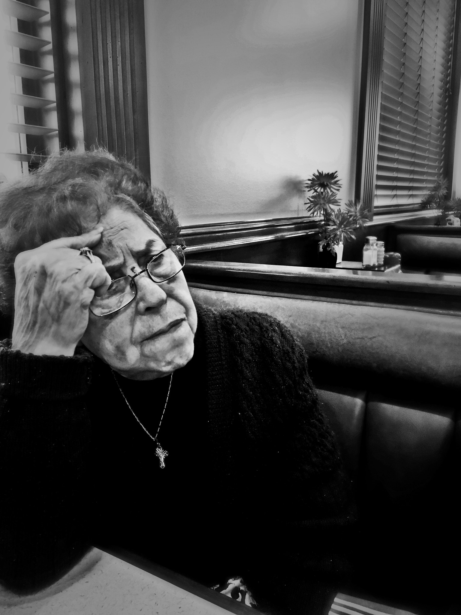 Apple iPhone8,1 sample photo. "in thought" photography