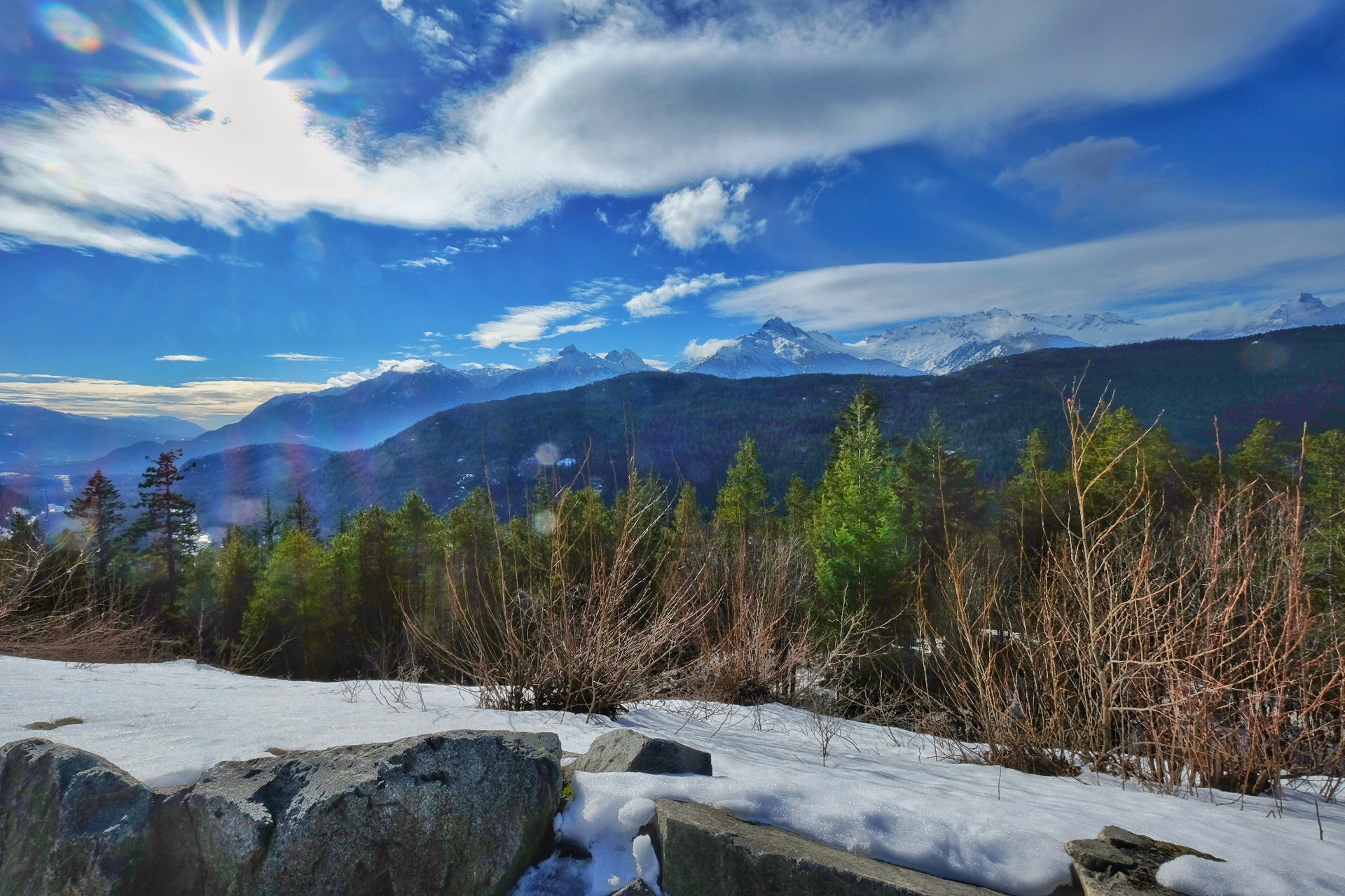 Fujifilm X-E2S + Fujifilm XF 10-24mm F4 R OIS sample photo. Sea to sky vista photography