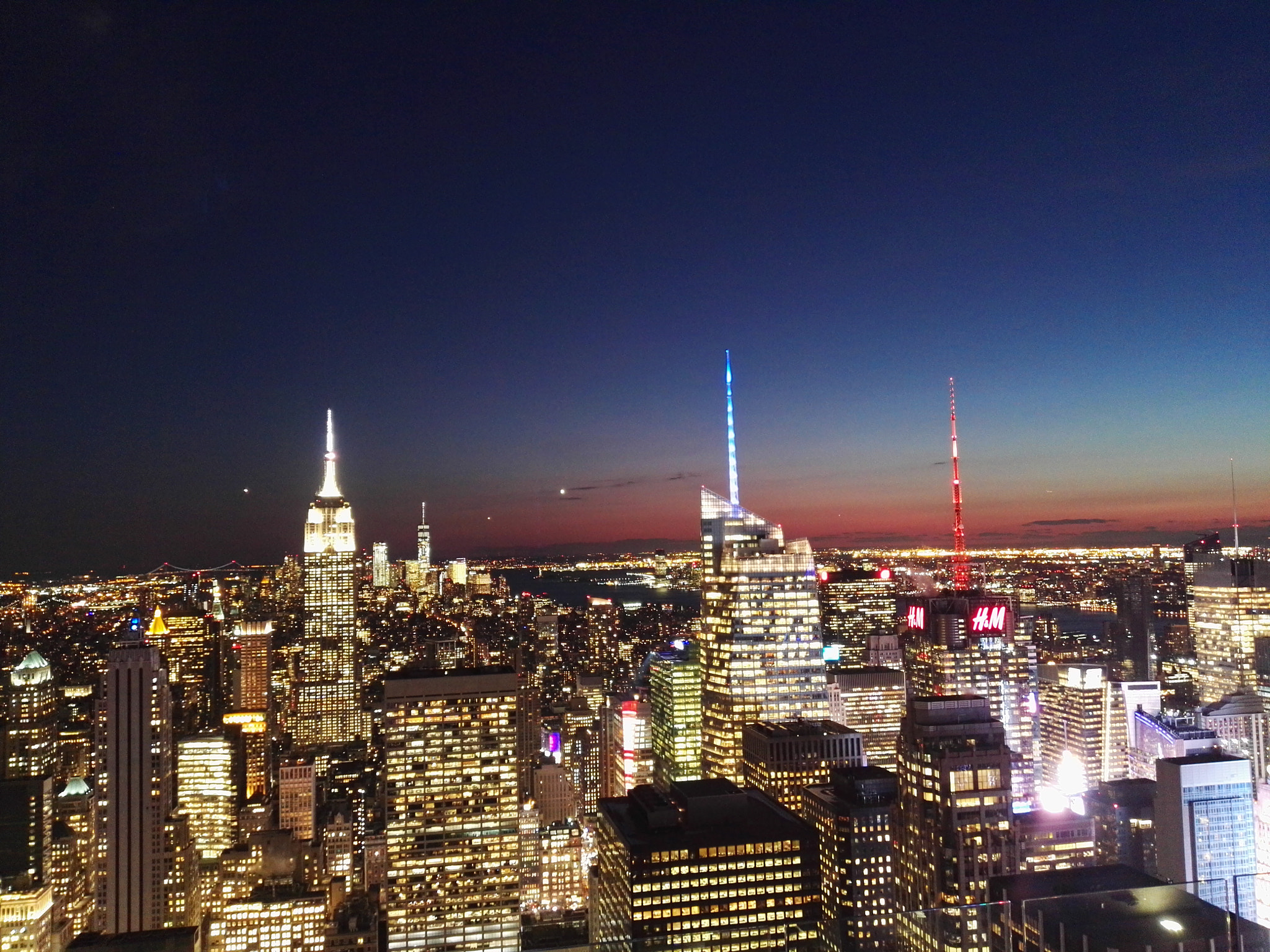 HUAWEI Mate S sample photo. Nightshot from the top of the rock photography