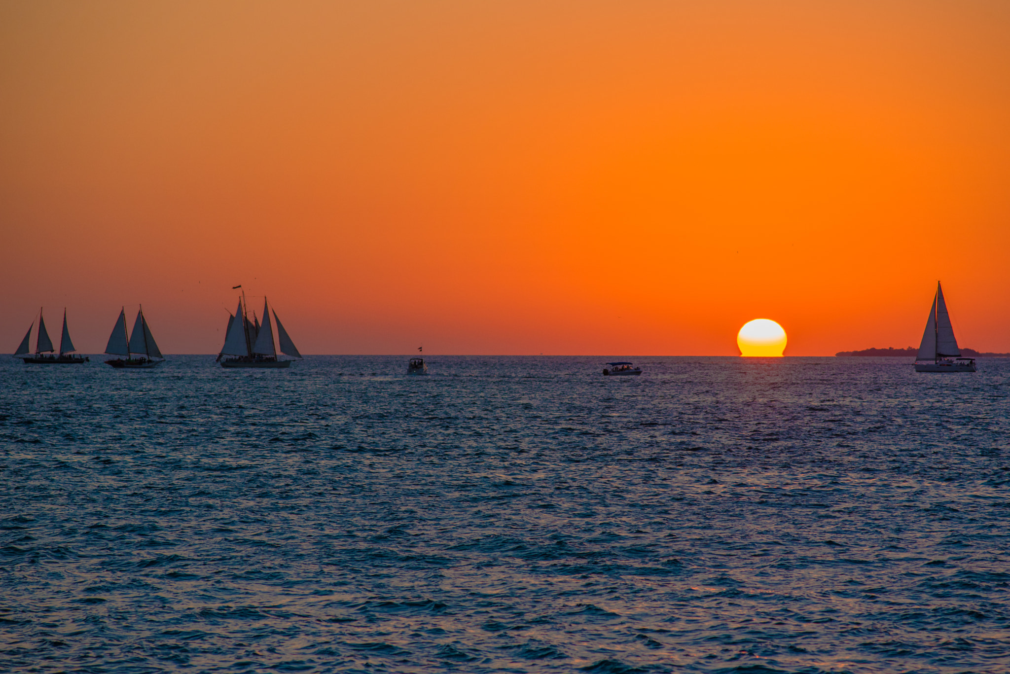 Nikon AF Nikkor 180mm F2.8D ED-IF sample photo. Miami beach& key west photography