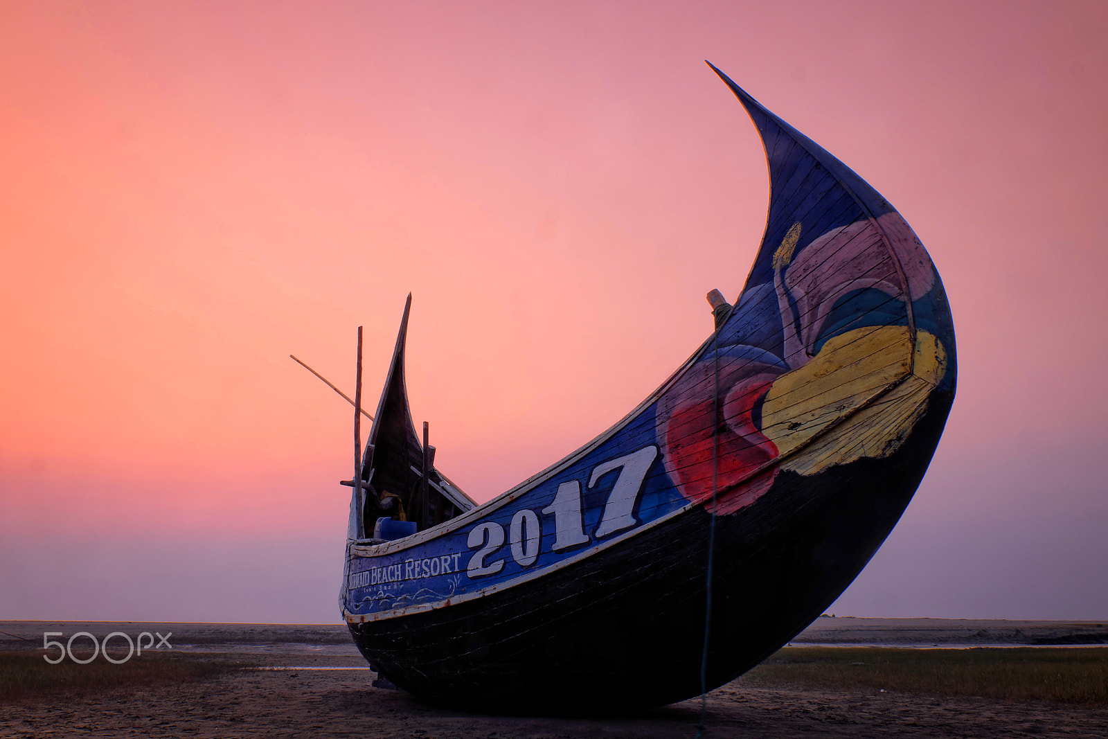 Fujifilm X-Pro2 + Fujifilm XF 16-55mm F2.8 R LM WR sample photo. Docked for sunset photography