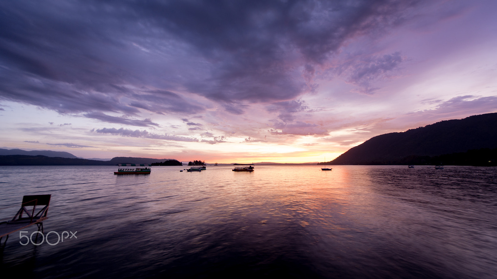 Sigma 8-16mm F4.5-5.6 DC HSM sample photo. Lago calafquen photography