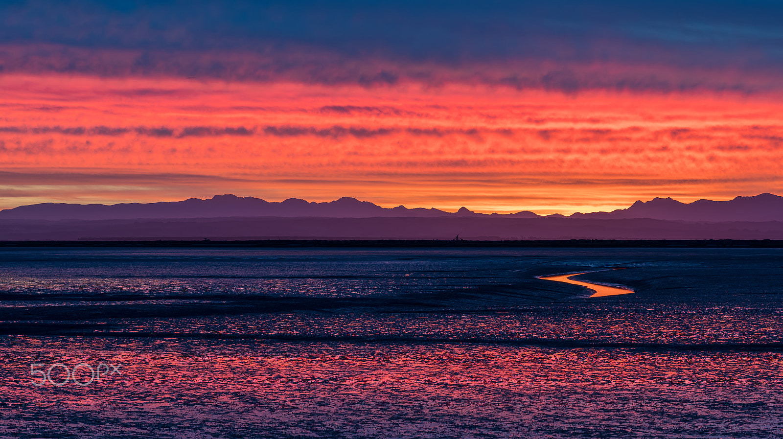Nikon AF-S Nikkor 24-70mm F2.8G ED sample photo. Sunset before the storm photography