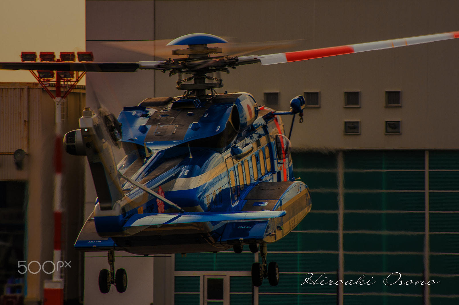 Pentax K-3 sample photo. Hovering photography