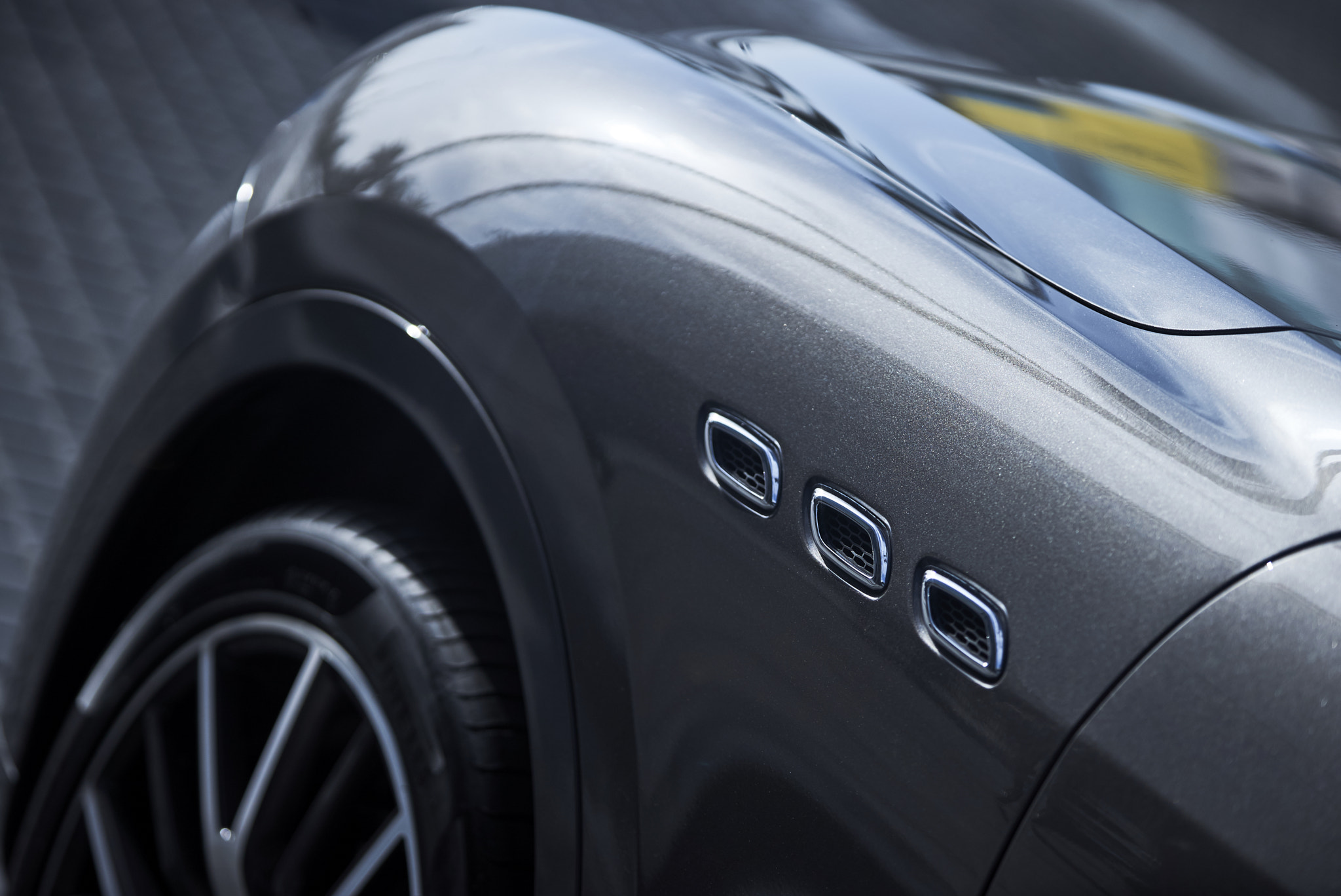 70-200mm F2.8 G SSM OSS II sample photo. Maserati photography