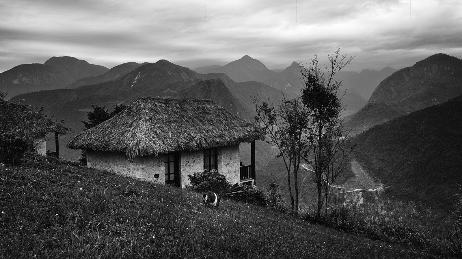 Olympus PEN-F sample photo. Hut on the hill photography