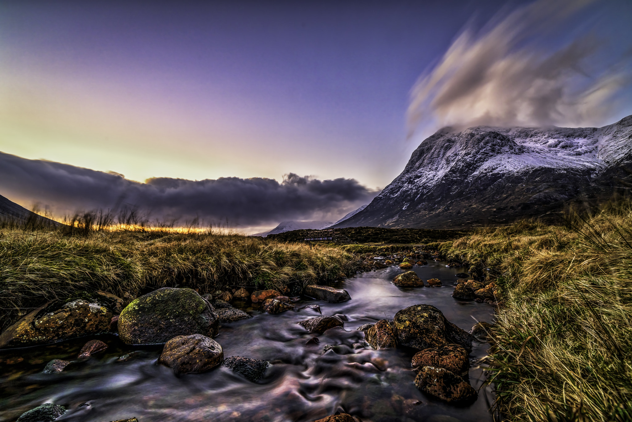 Samyang 14mm F2.8 ED AS IF UMC sample photo. Highland dawn photography
