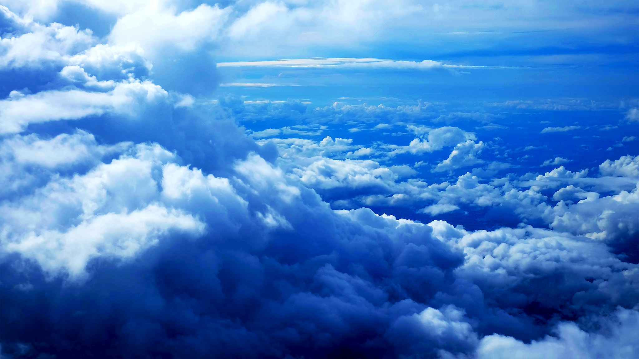 Fujifilm X-A2 sample photo. Dramatic cloud from above. dramatic blue sky with fluffy cloud b photography