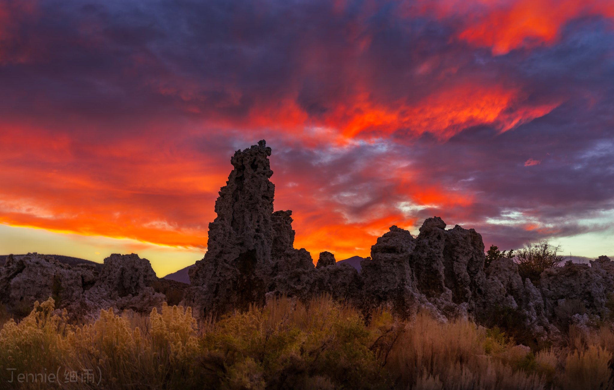 Sony FE 24-70mm F2.8 GM sample photo. Mono lake sunset photography
