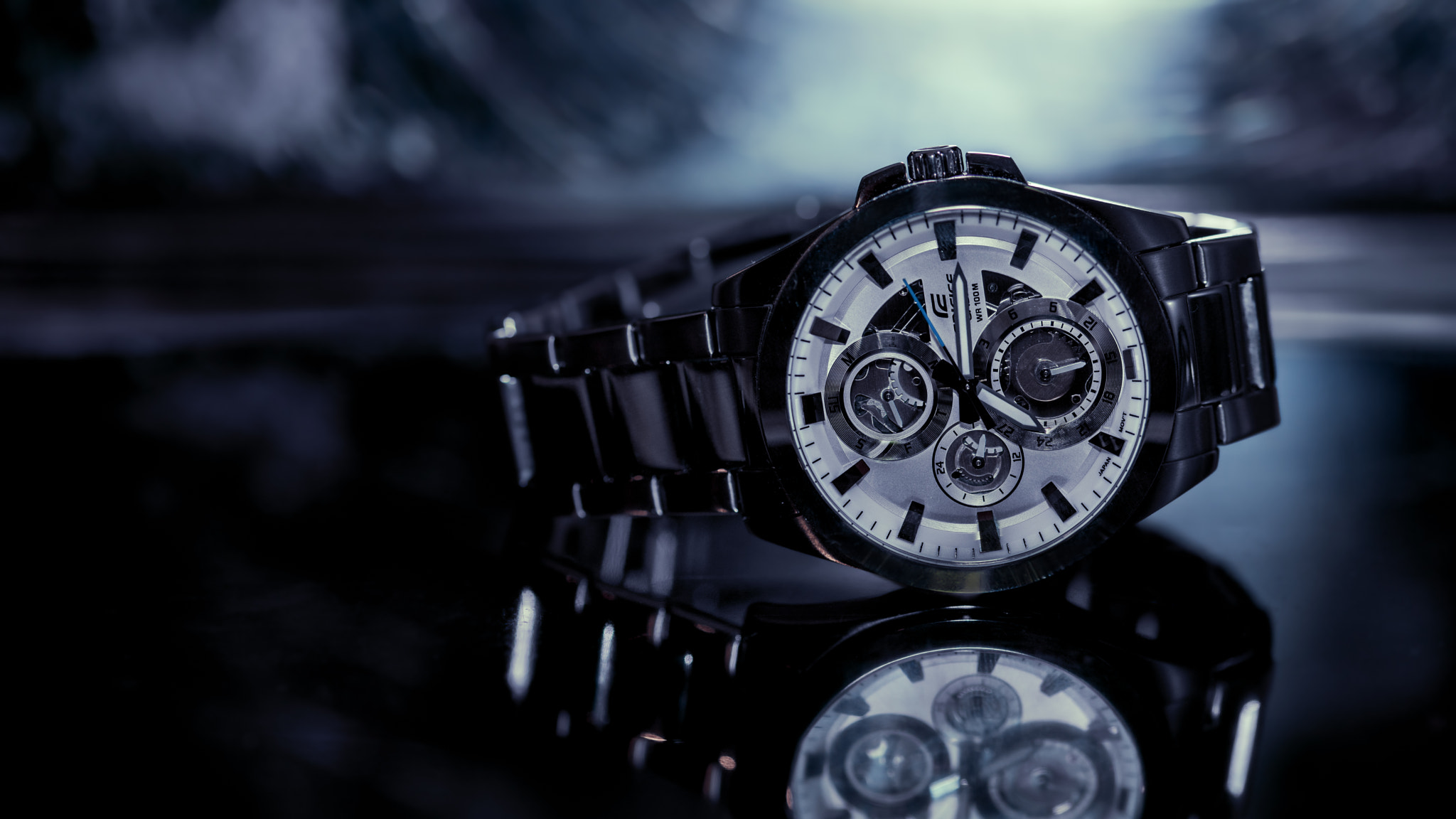 Sigma 105mm F2.8 EX DG OS HSM sample photo. Time reflection photography