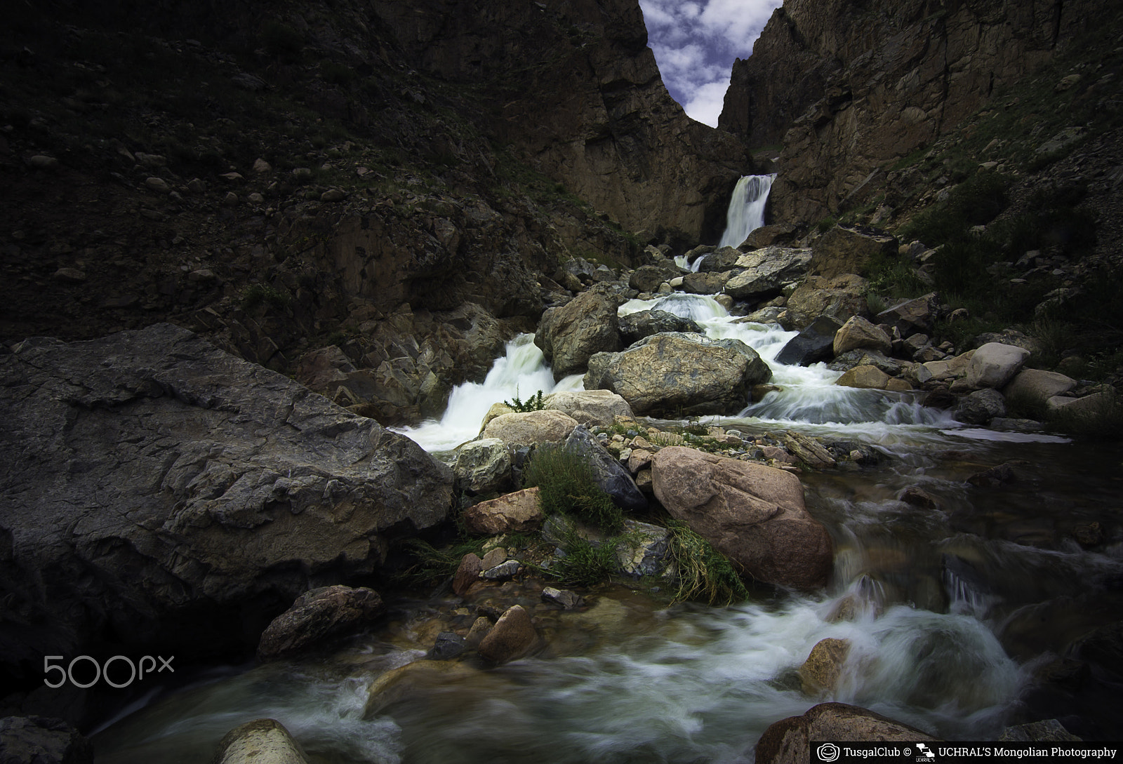 Tokina AT-X Pro 11-16mm F2.8 DX sample photo. Goojuur waterfall photography