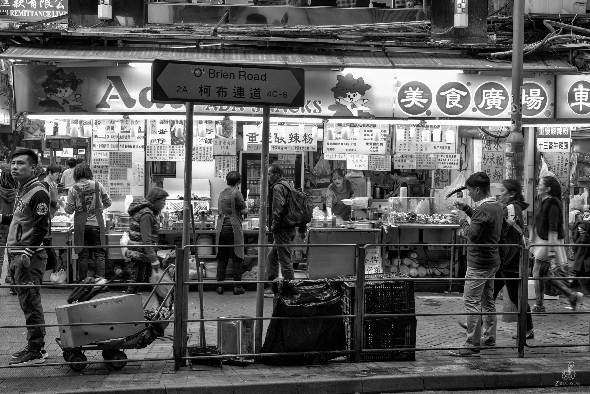 Leica APO-Summicron-M 50mm F2 ASPH sample photo. Street food near wanchai mrt station photography