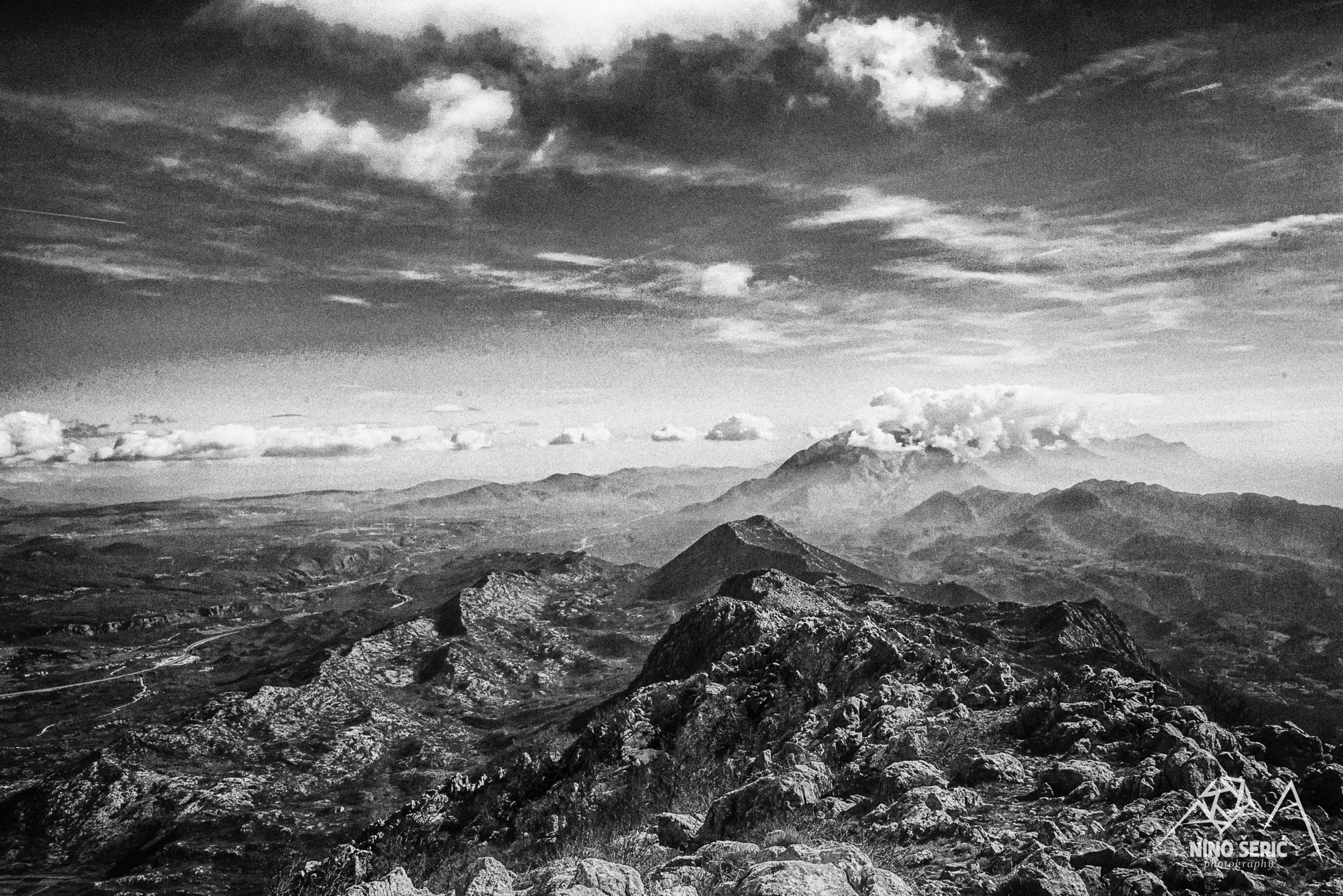 Canon EOS-1D Mark III sample photo. Black and white mountains photography