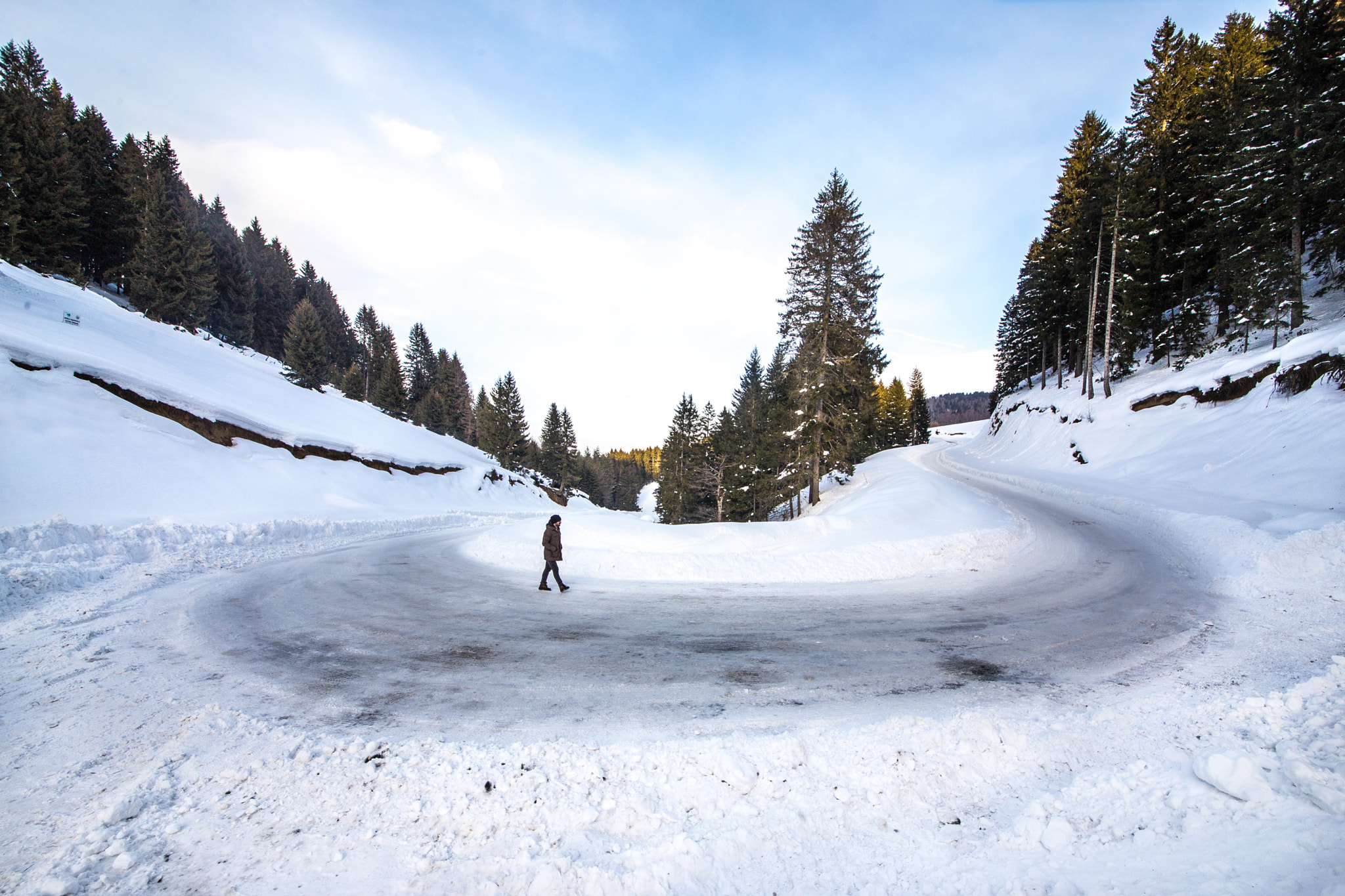 Canon EOS 6D + Sigma 12-24mm F4.5-5.6 II DG HSM sample photo. Kümbet yaylasından photography