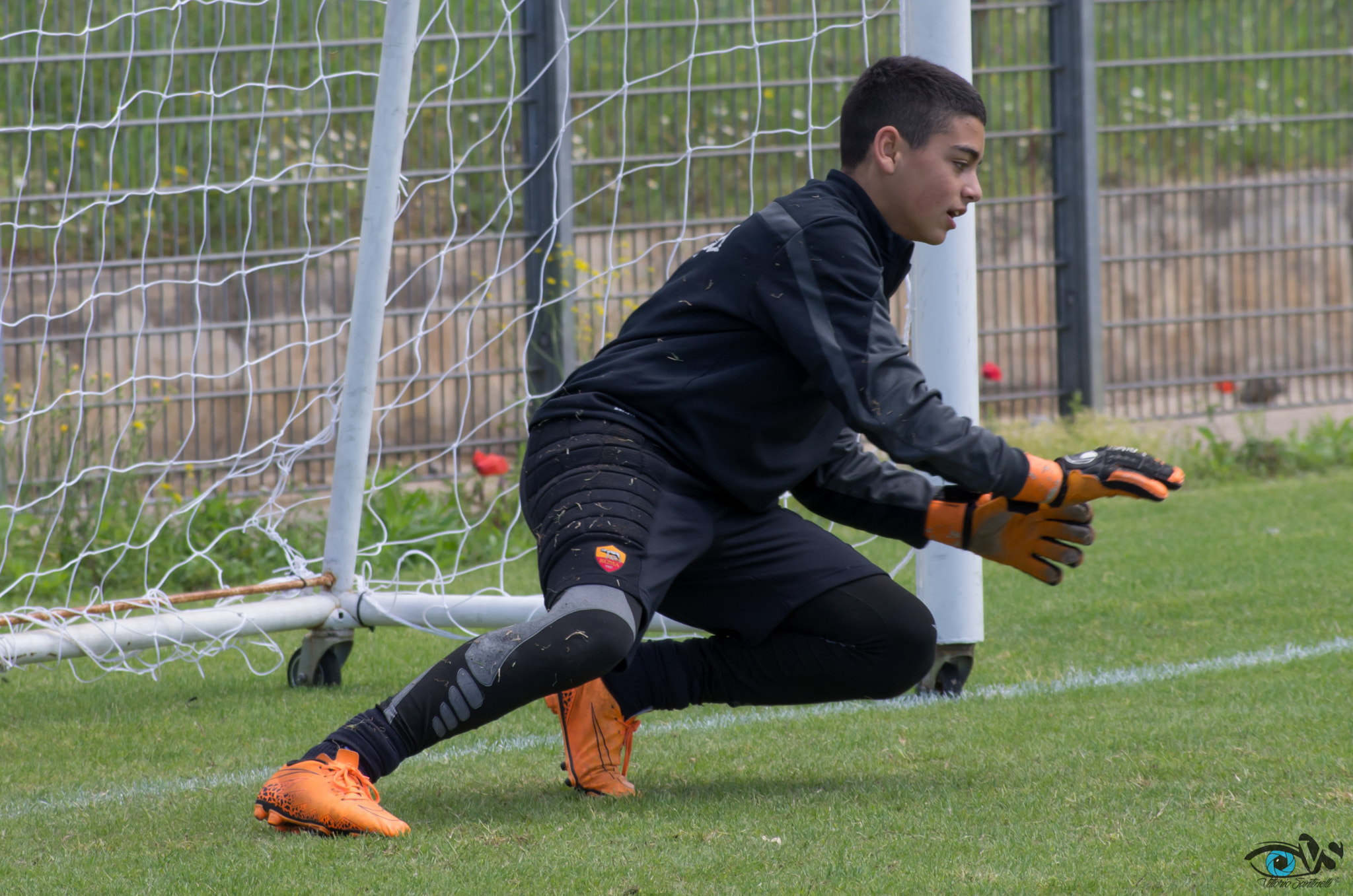 Pentax K-5 + Pentax smc DA* 60-250mm F4.0 ED (IF) SDM sample photo. Youth team (as roma) photography