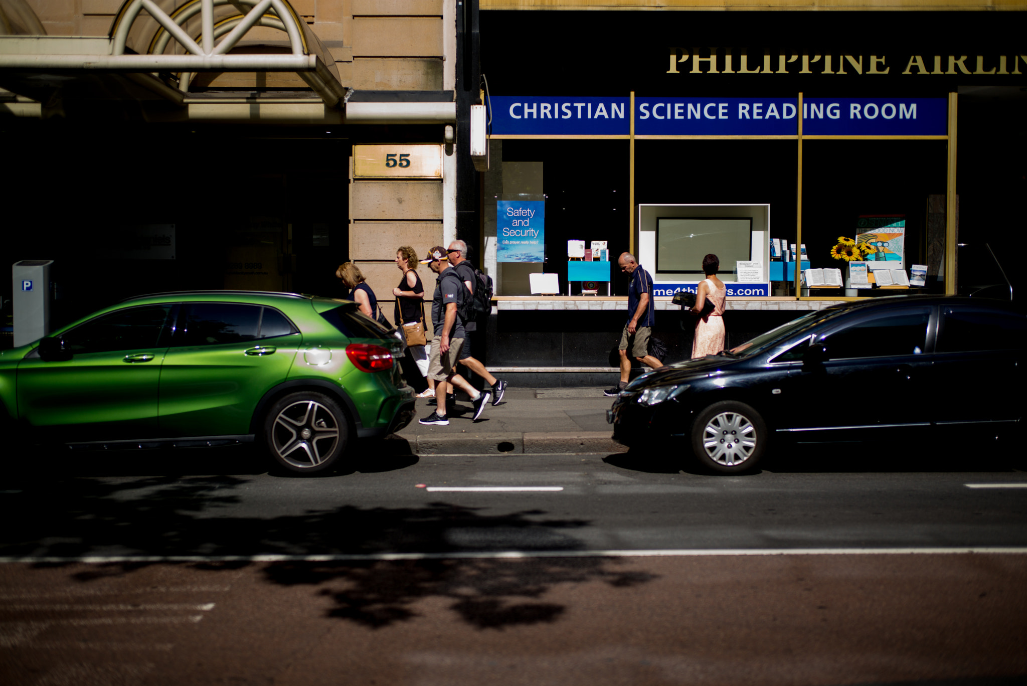 Leica Summilux-M 50mm F1.4 ASPH sample photo. Street photography