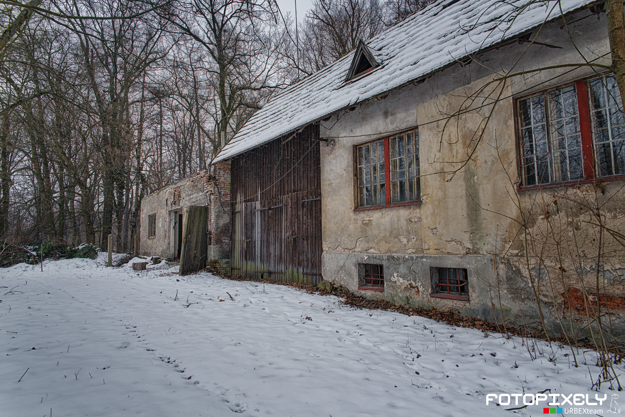 Sigma 24-70mm F2.8 EX DG HSM sample photo. Bývalý skautský areál prknovka / former scout area photography