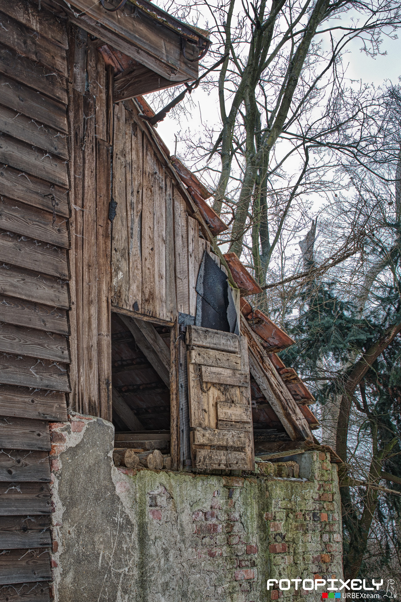 Sigma 24-70mm F2.8 EX DG HSM sample photo. Bývalý skautský areál prknovka / former scout area photography