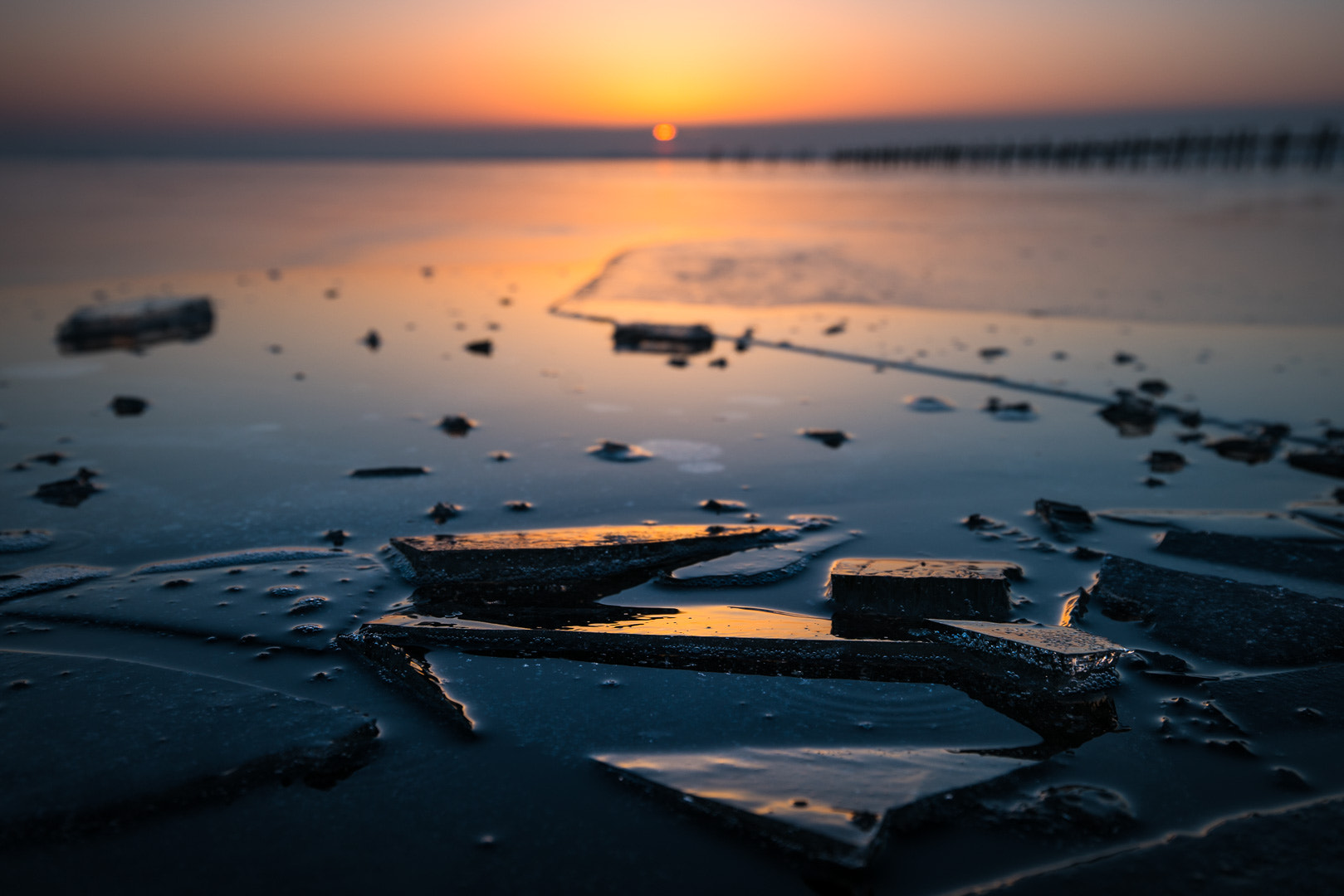 Canon EF 16-35mm F4L IS USM sample photo. Frozen photography