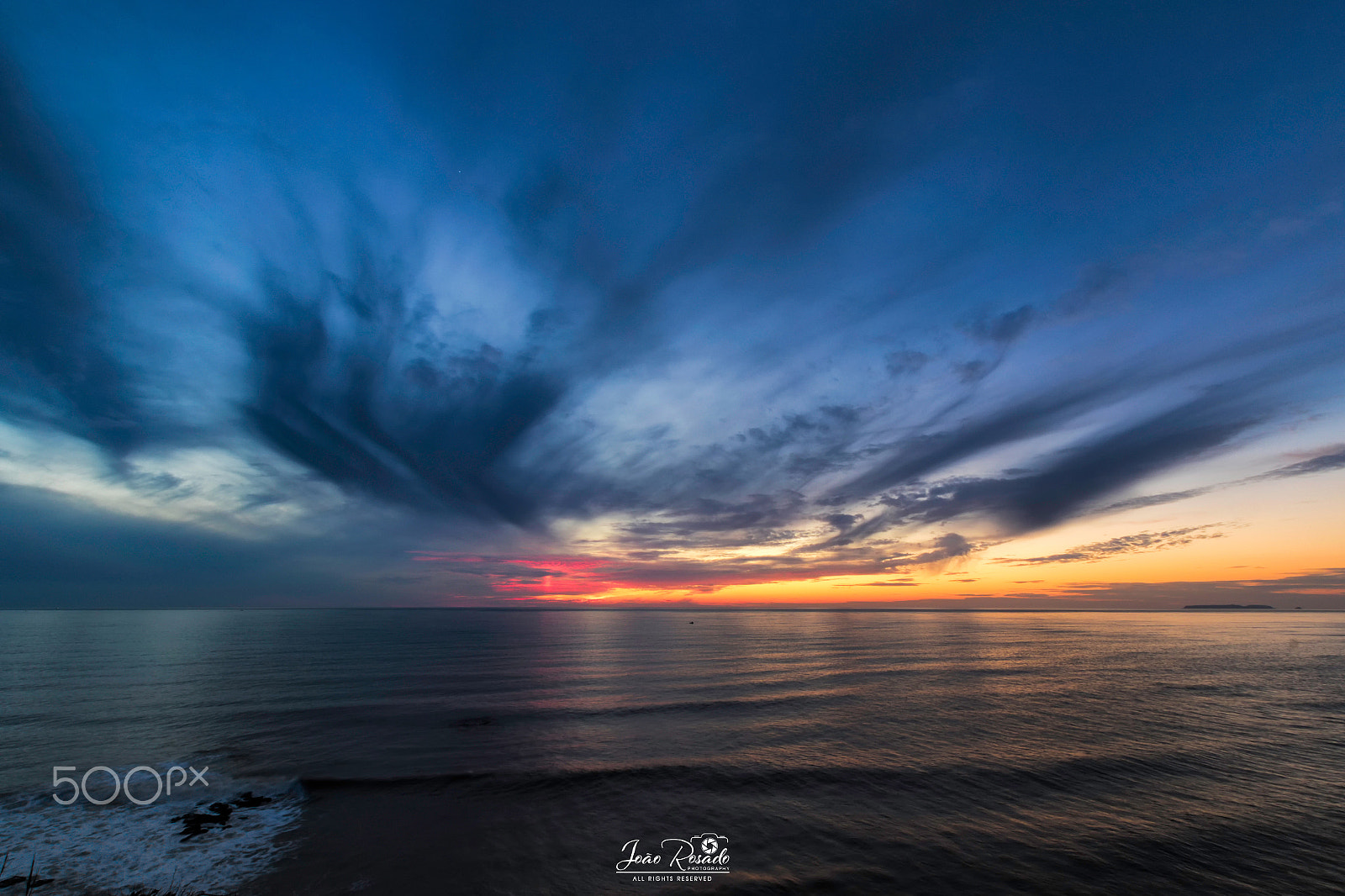 Sigma 10-20mm F3.5 EX DC HSM sample photo. Immense blue photography