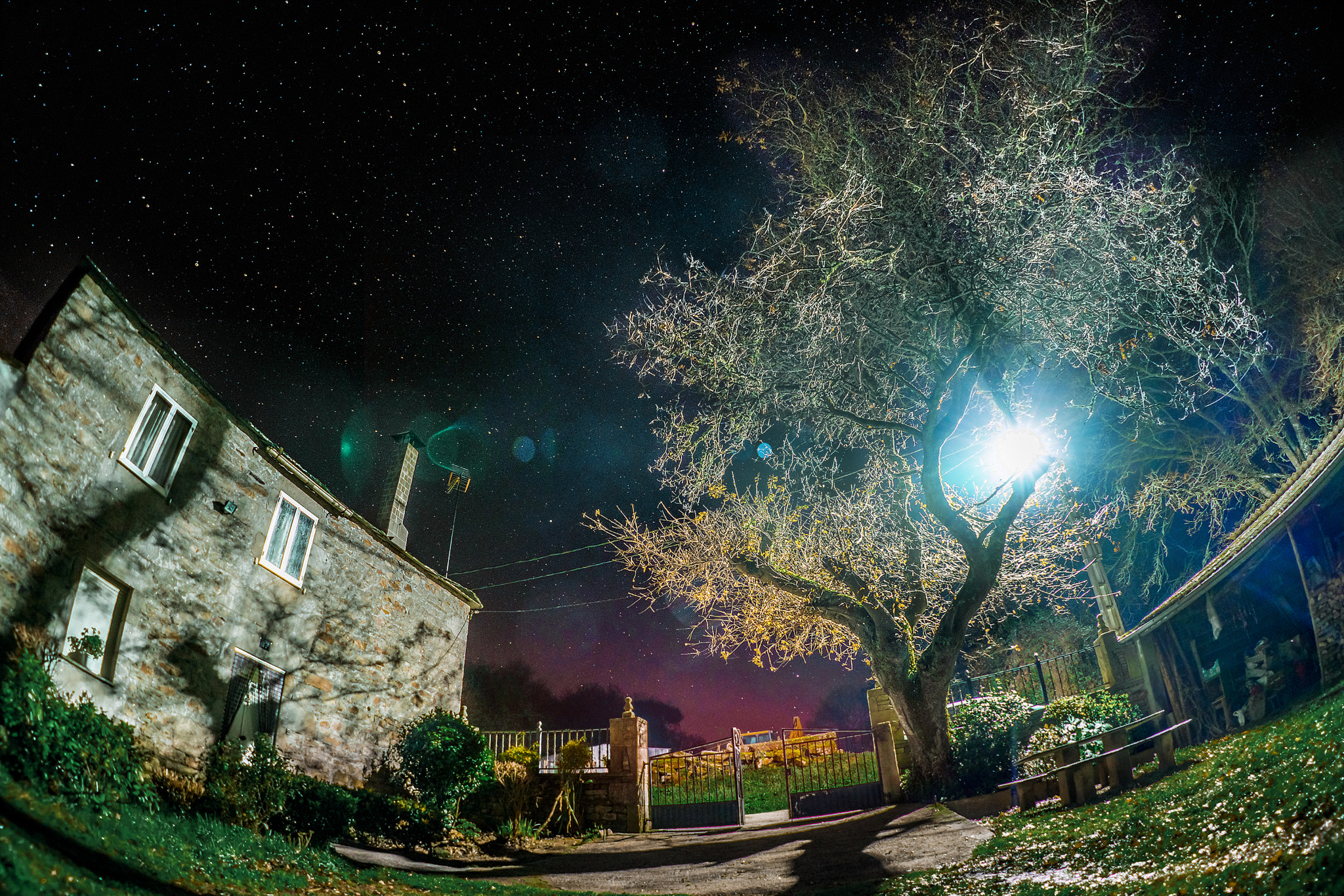 Sony FE 28mm F2 sample photo. My dark playground photography