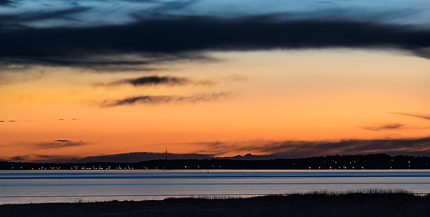 Sony E 55-210mm F4.5-6.3 OSS sample photo. Coucher de soleil, quelque part ... photography