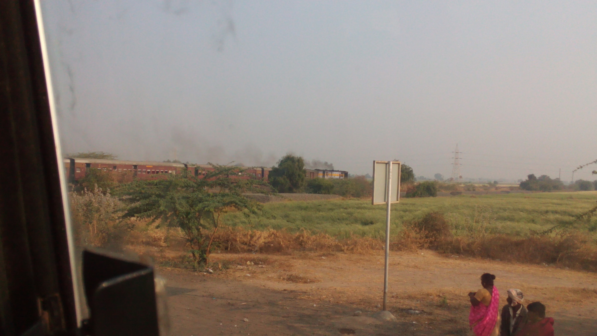 Micromax Canvas Spark sample photo. The train photography