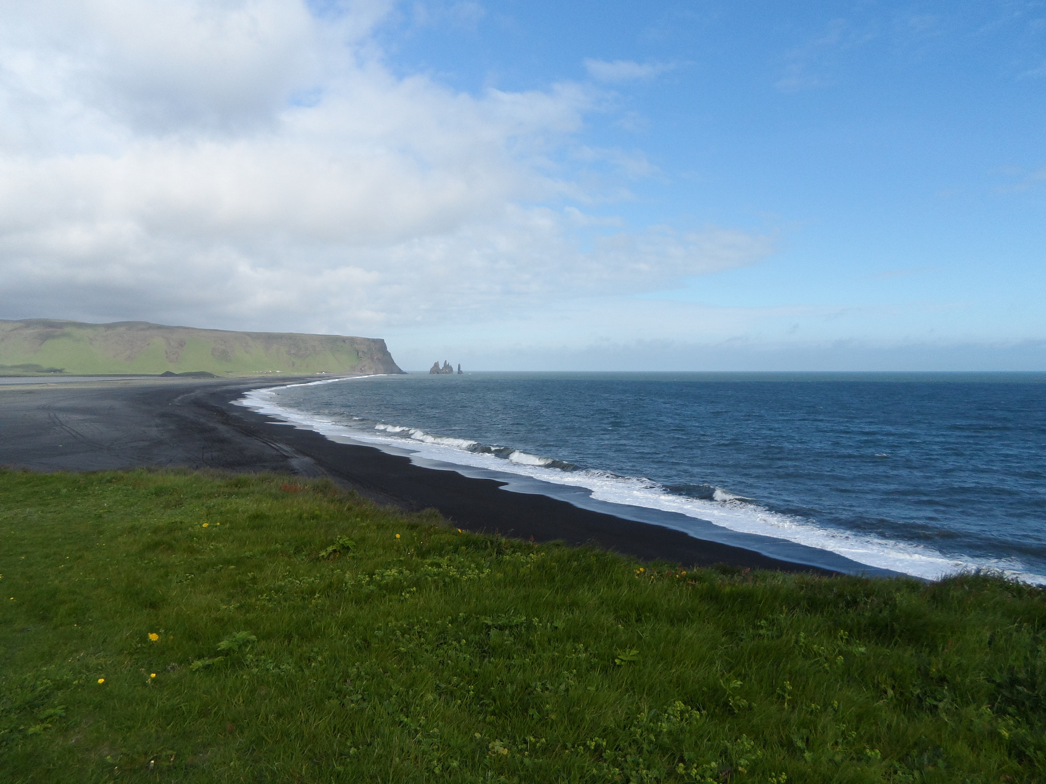 Samsung DV300 / DV300F / DV305F sample photo. Nice view in iceland photography