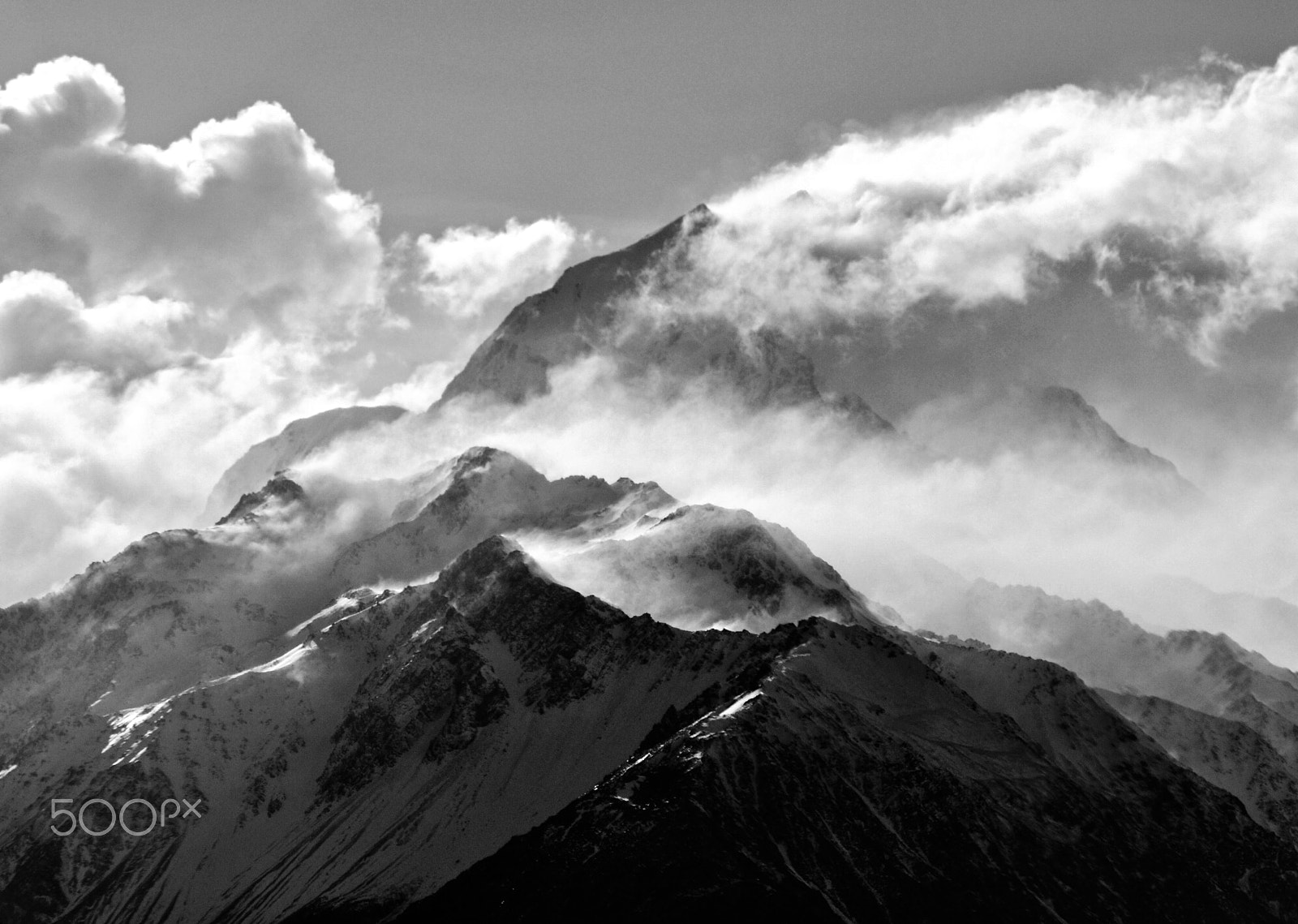 Nikon D5000 sample photo. The cloud piercer photography