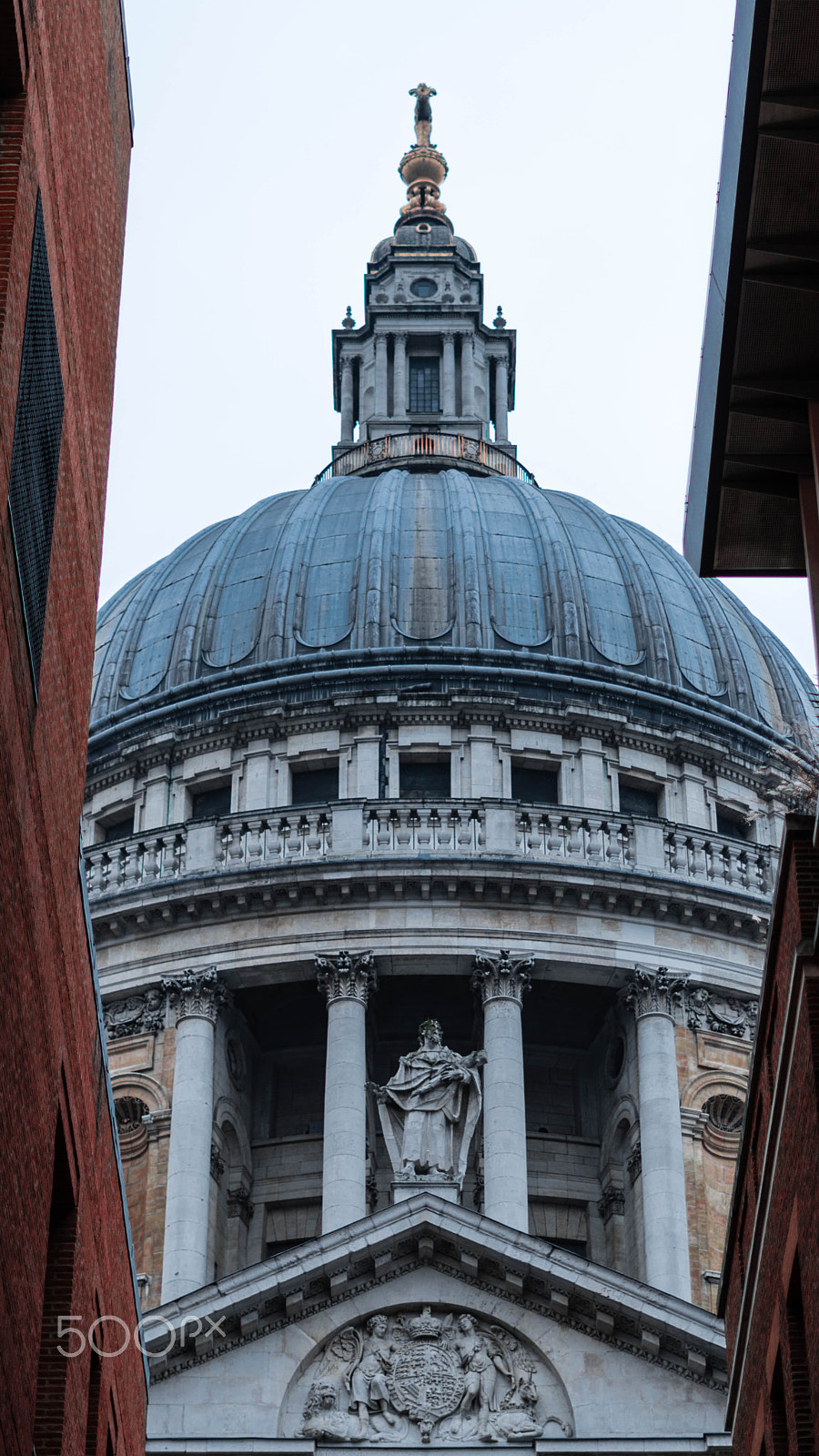 Sony a6300 + Sony FE 50mm F1.8 sample photo. City of london photography