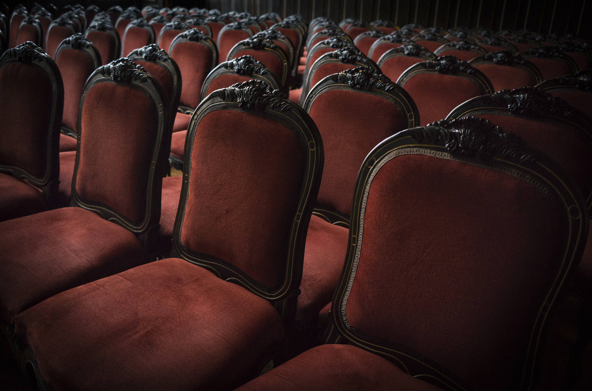 Sony E 20mm F2.8 sample photo. Chairs photography