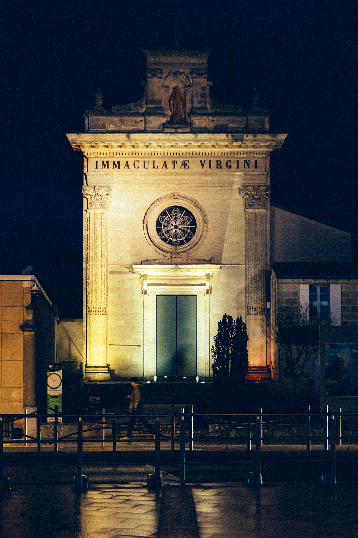 Fujifilm X-T10 + Fujifilm XF 16-55mm F2.8 R LM WR sample photo. Chapelle du carmel photography