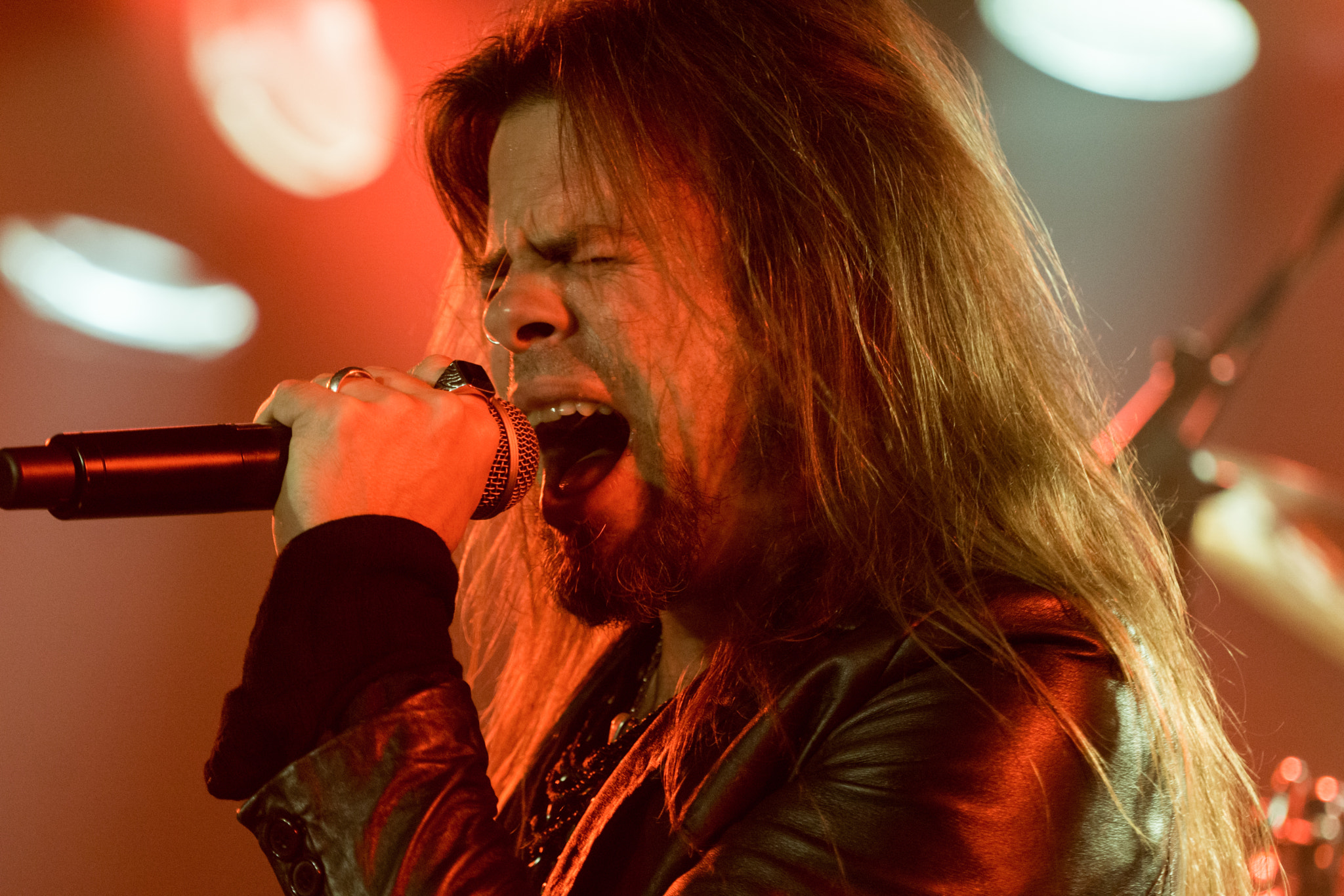 Sony a6000 + Sony FE 70-200mm F4 G OSS sample photo. Queensrÿche photography