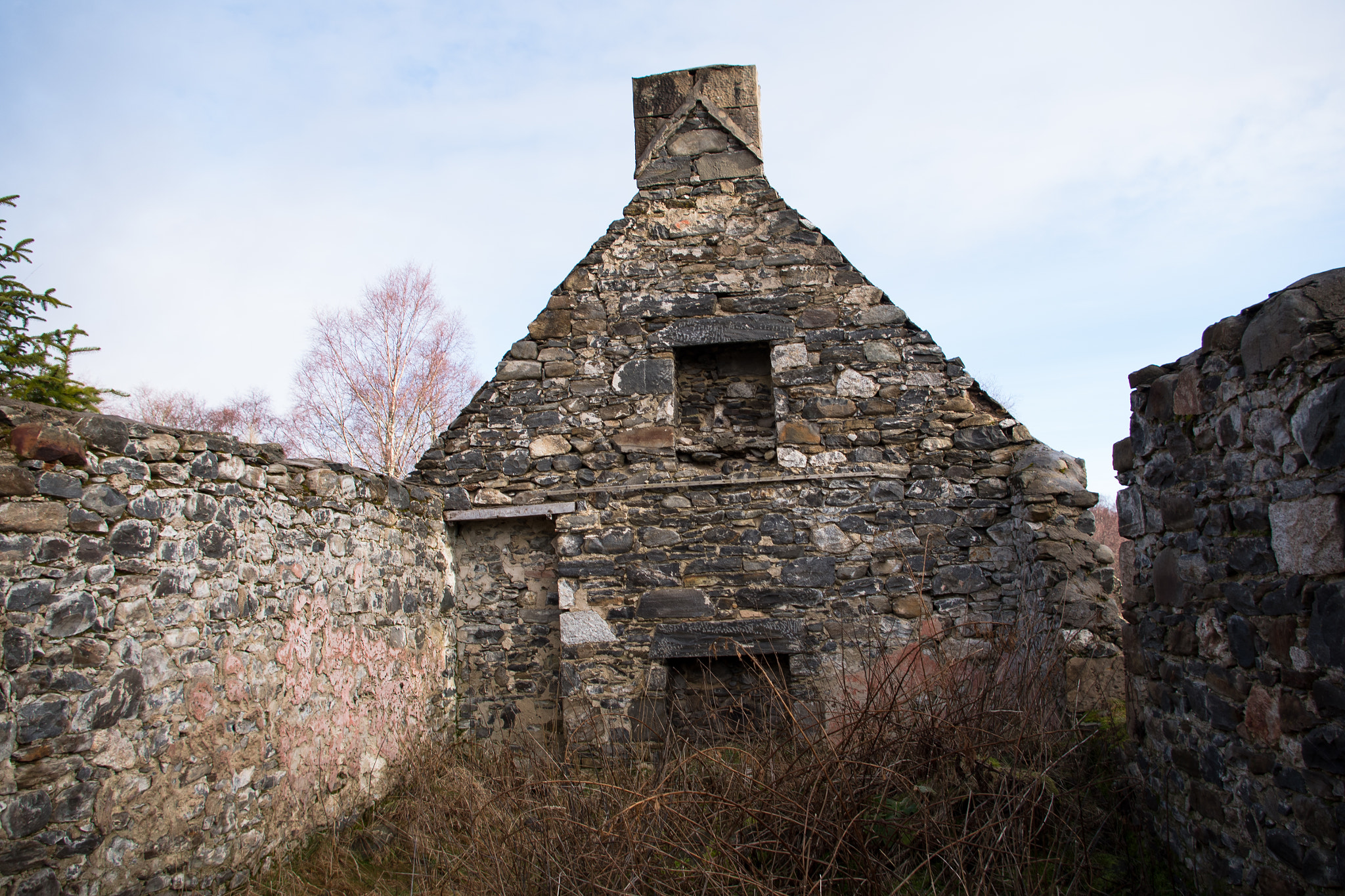 Pentax K-1 sample photo. Ruined cottage photography