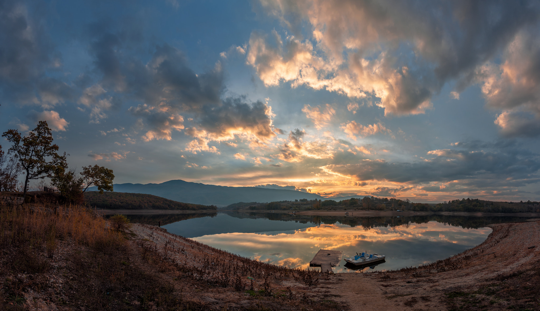 Nikon AF-S Nikkor 14-24mm F2.8G ED sample photo. The 40 springs dam photography