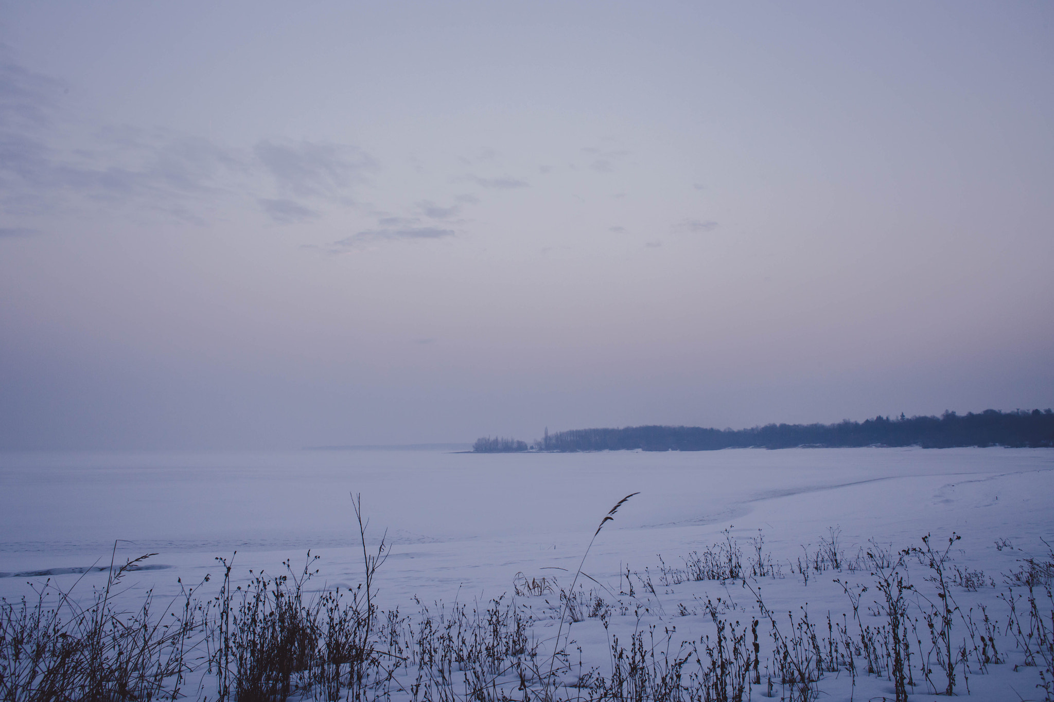 Canon EOS 6D + Canon EF 28mm F1.8 USM sample photo. Nechranice photography
