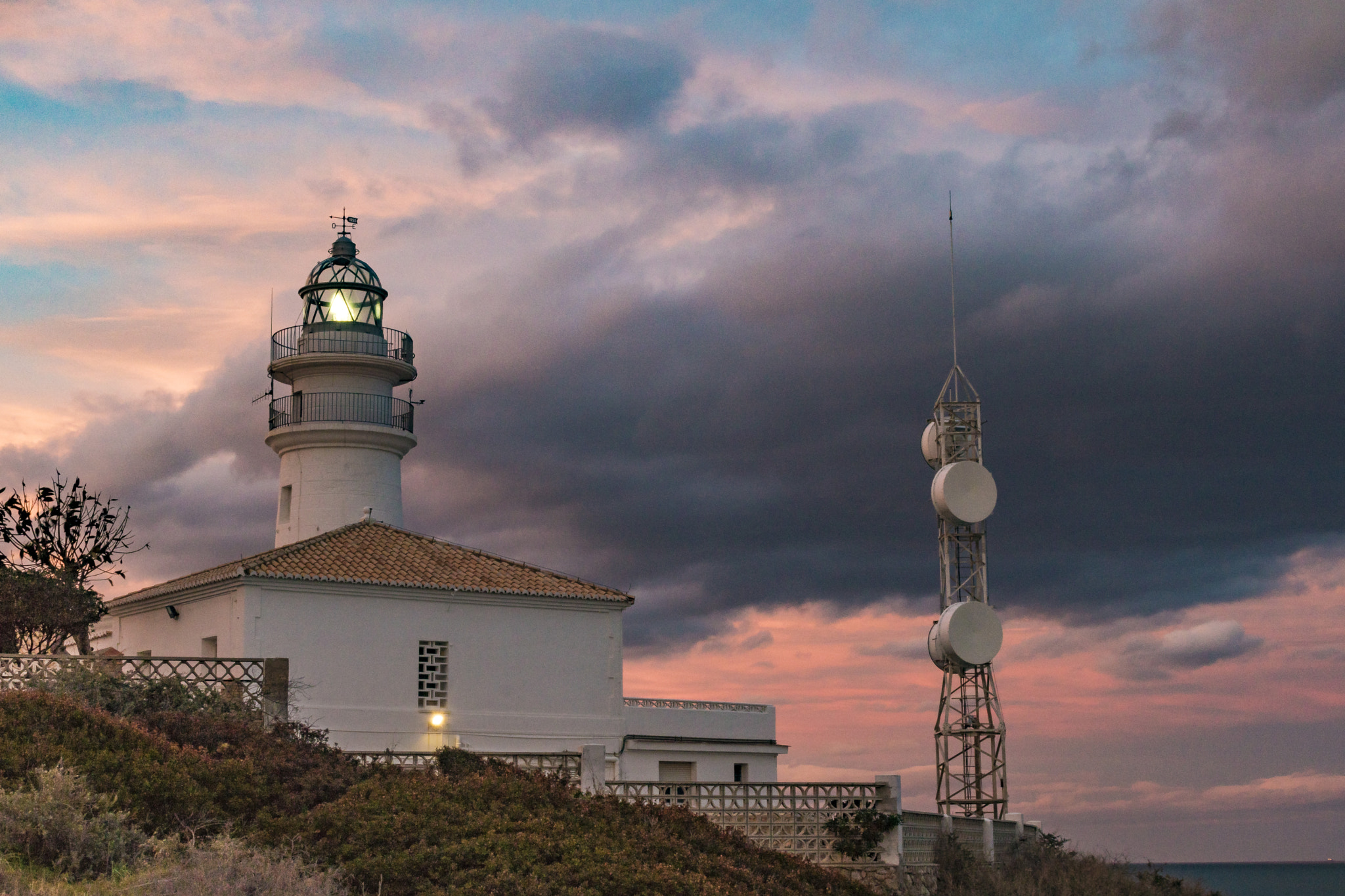 Canon EOS 760D (EOS Rebel T6s / EOS 8000D) sample photo. Faro de cullera (valencia) photography