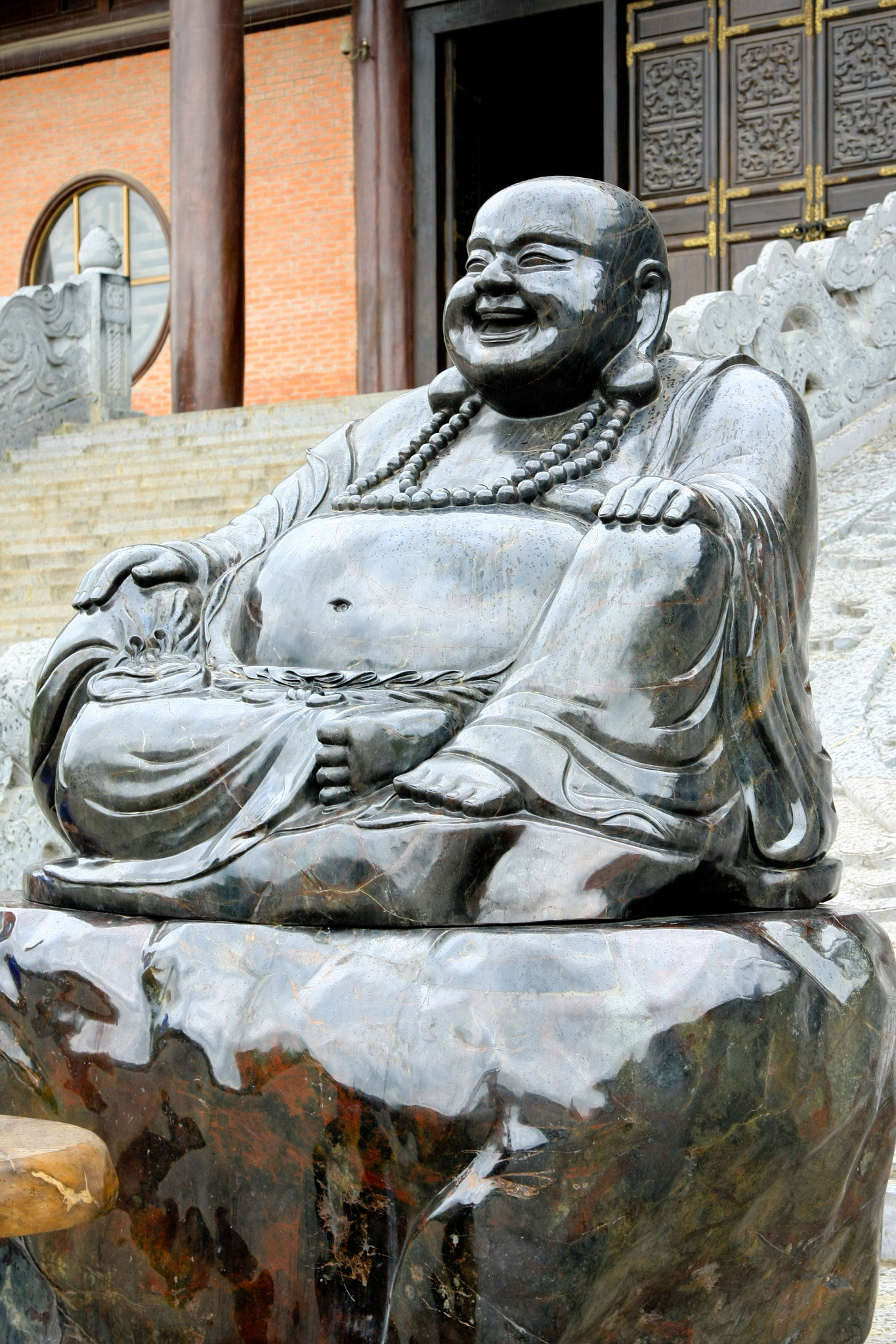 Canon EOS 40D + Canon EF 24-105mm F4L IS USM sample photo. Buddhism statue photography